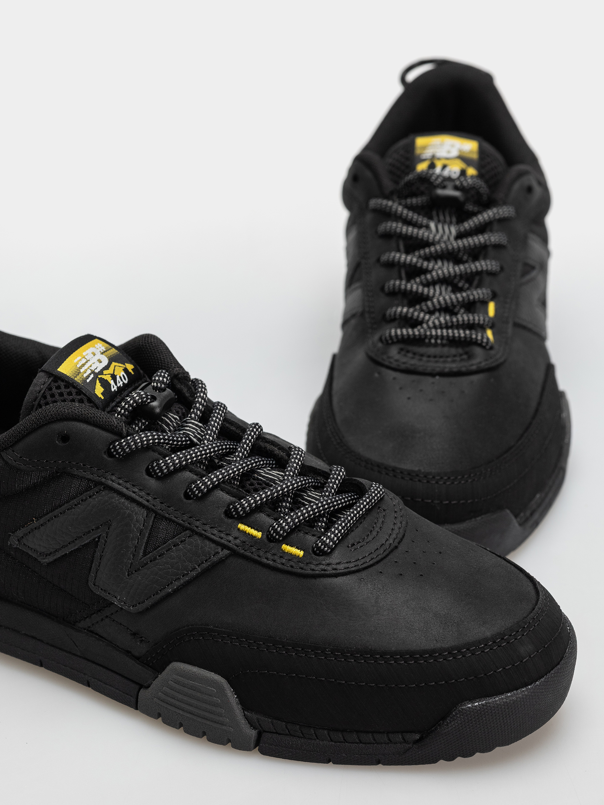 Cipők New Balance 440 (black/happy yellow)