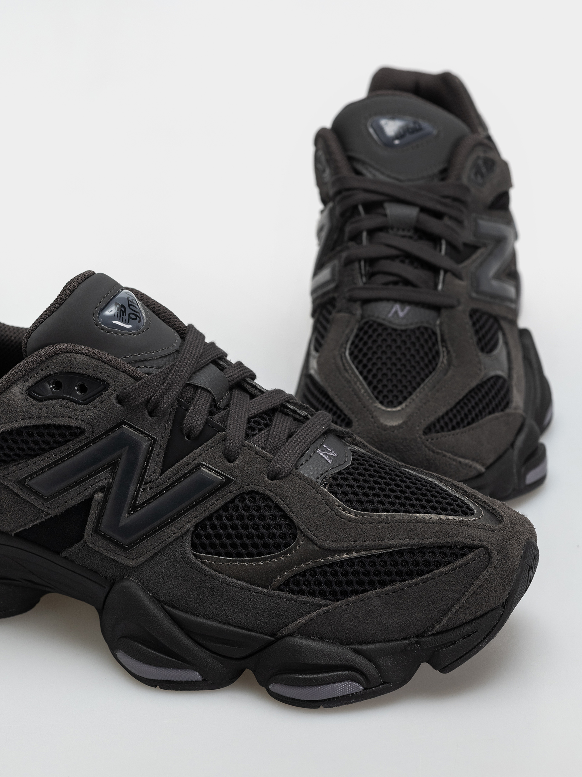 Cipők New Balance 9060 (black/neptune grey)