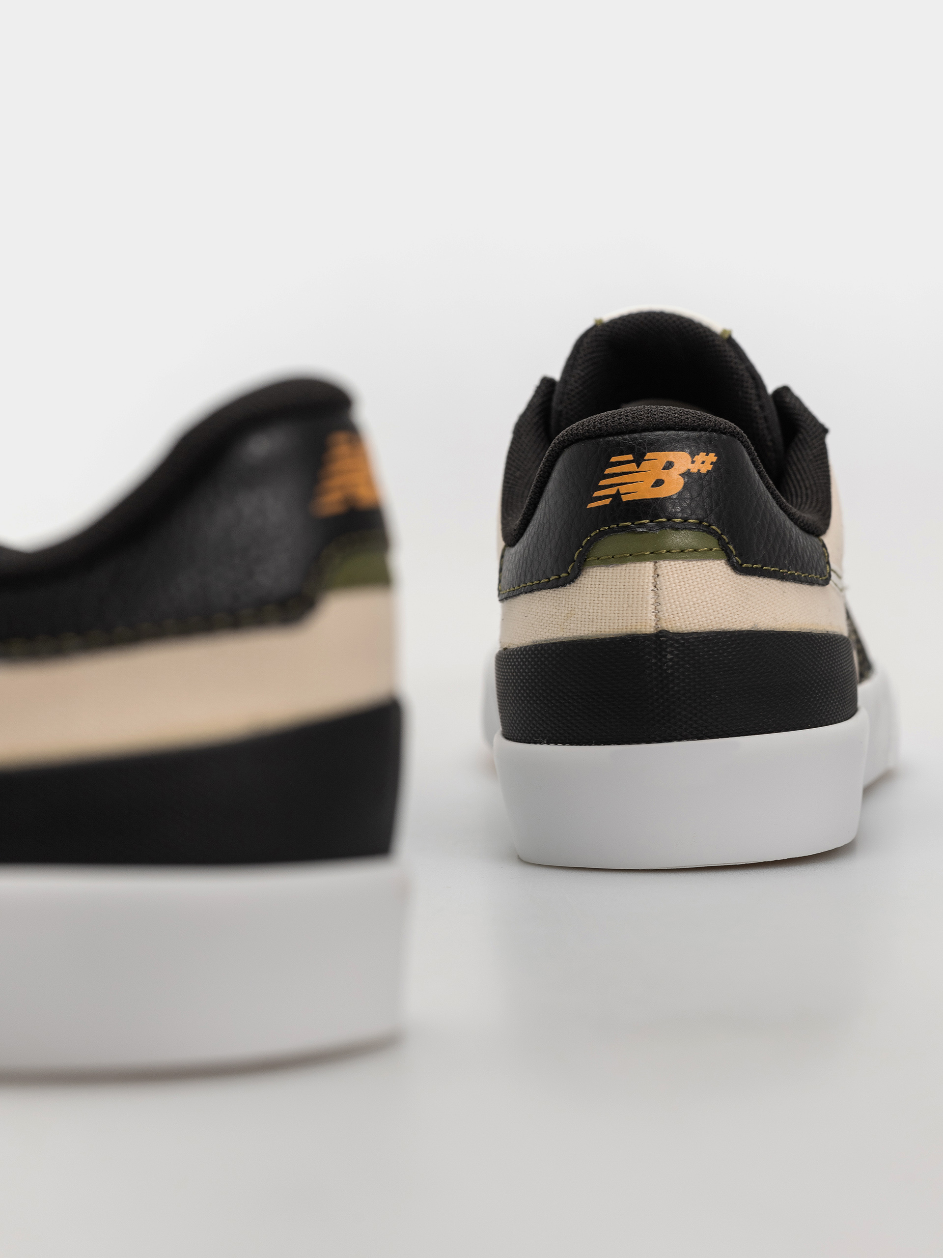 Cipők New Balance 272 (black/sea salt)