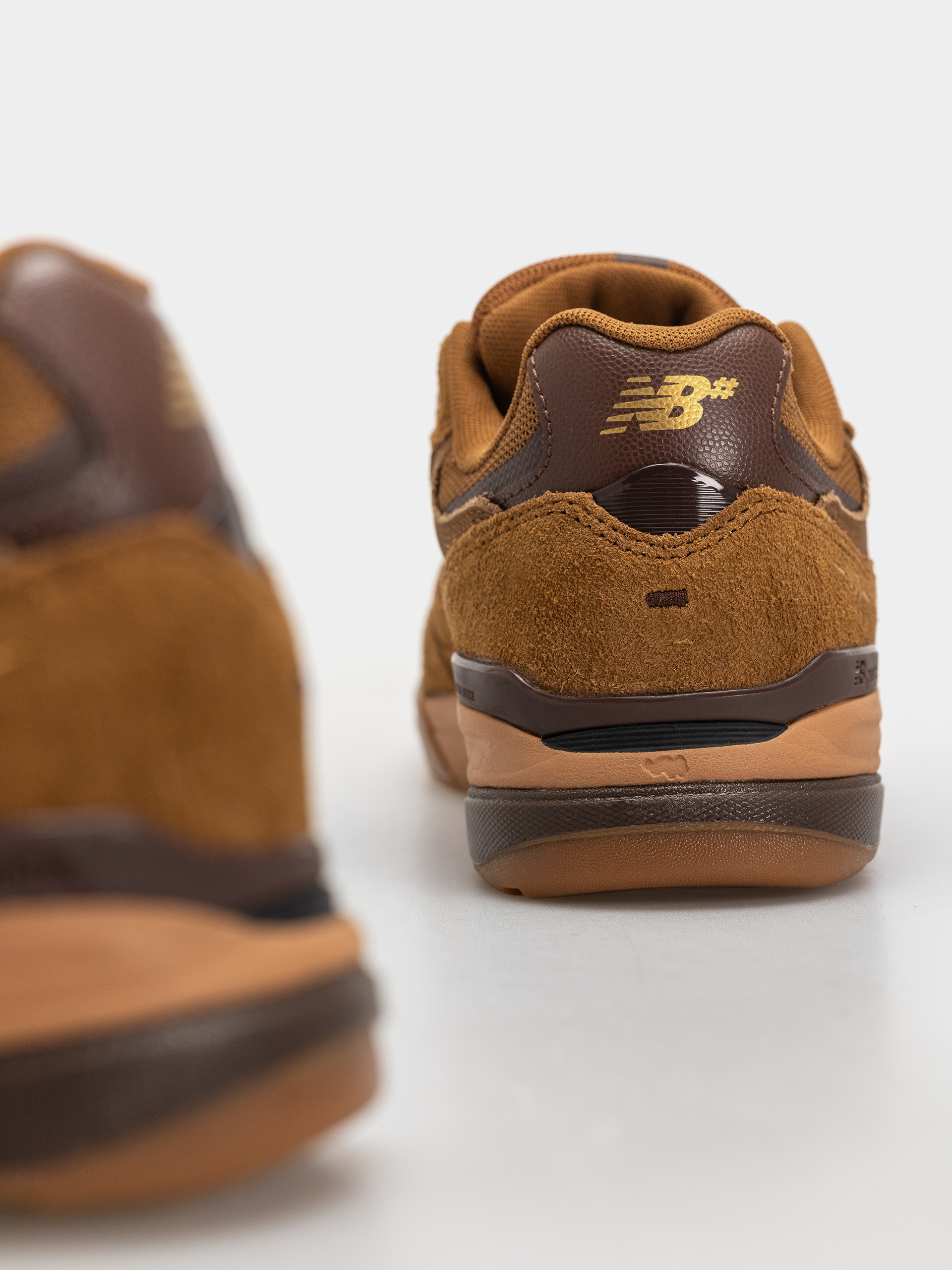 Cipők New Balance 933 (breakfast tea/pumpernickel)