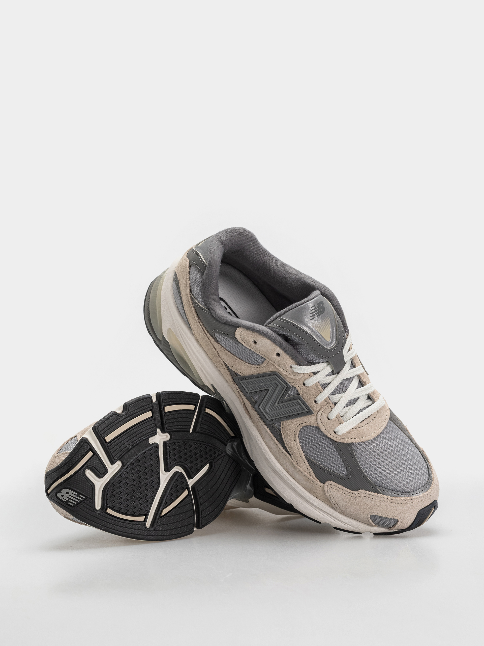 Cipők New Balance 2010 (timberwolf/harbor grey)