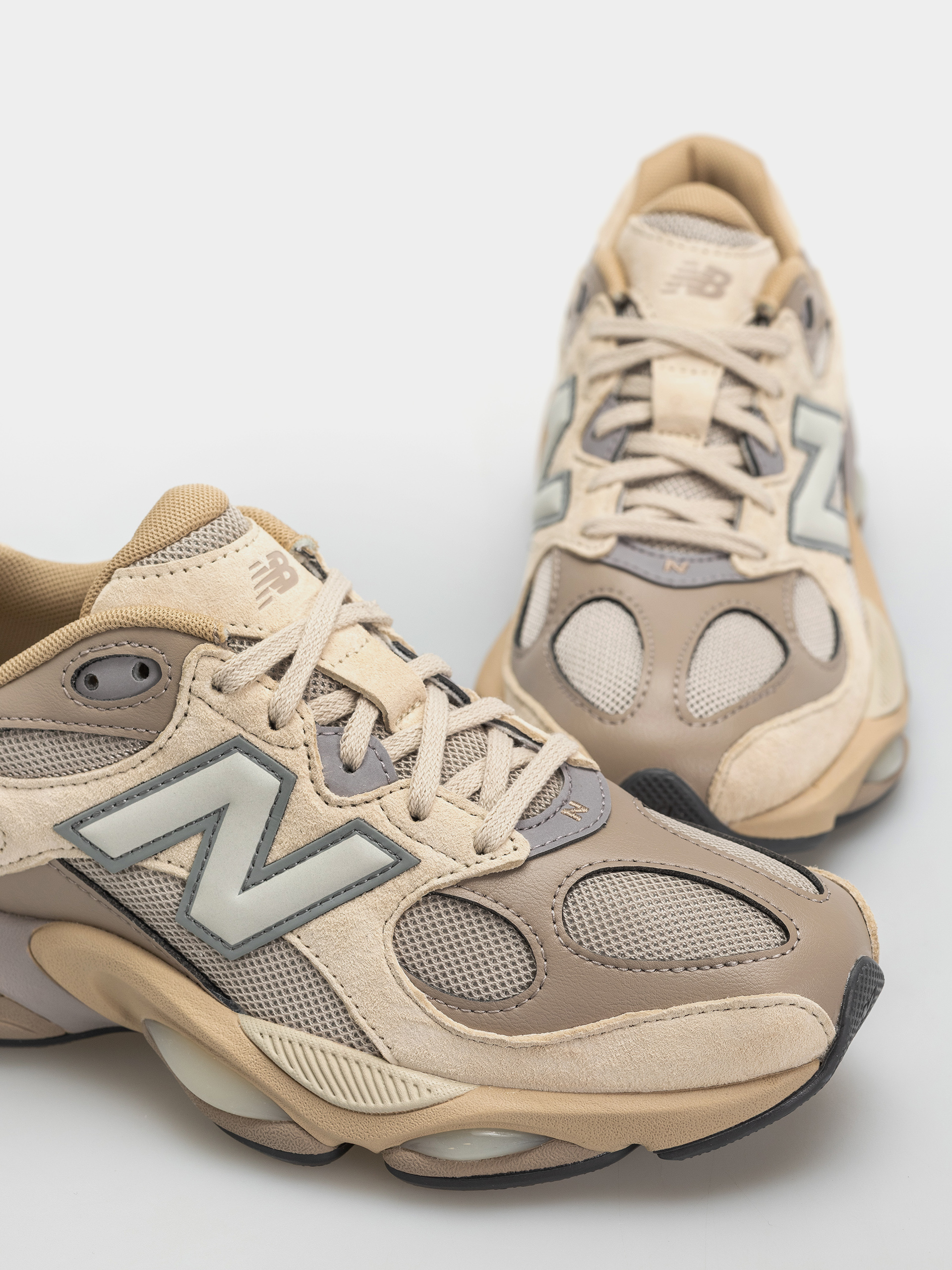 Cipők New Balance 983 (sandstone/driftwood)