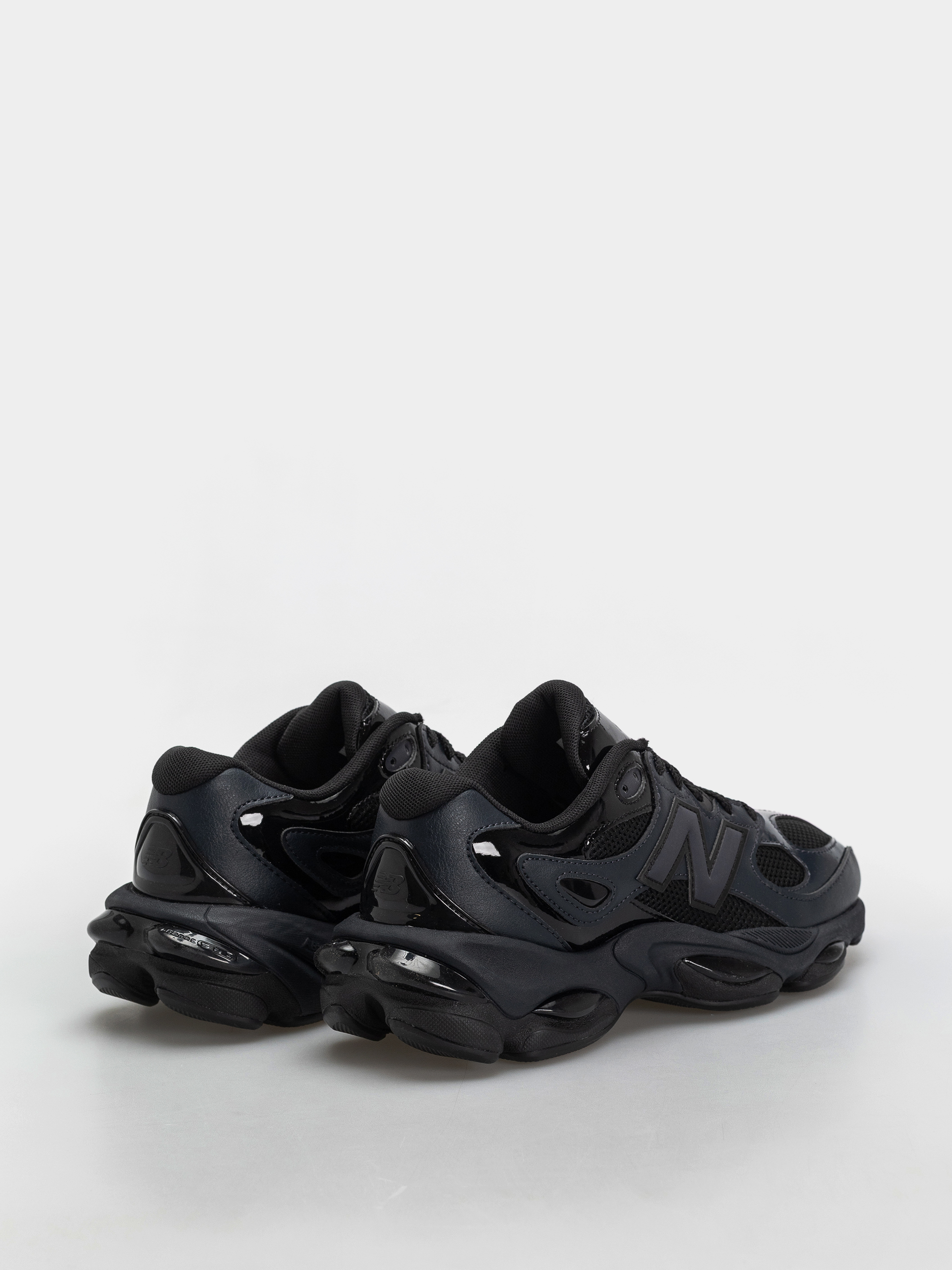 Cipők New Balance 983 (black/dark night)