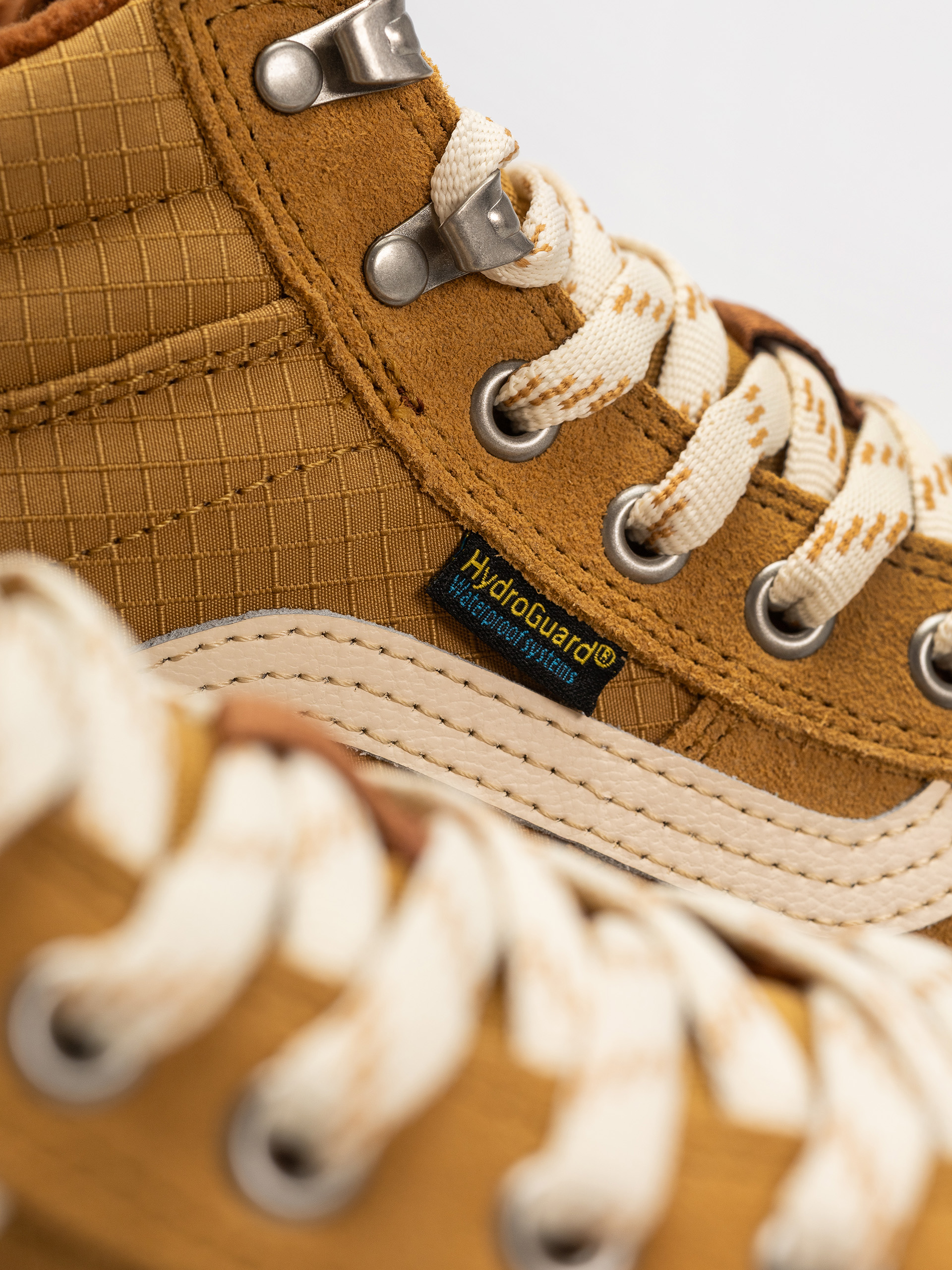 Vans Sk8 Hi Waterproof Insulated Mte Cipők (autumn brown)
