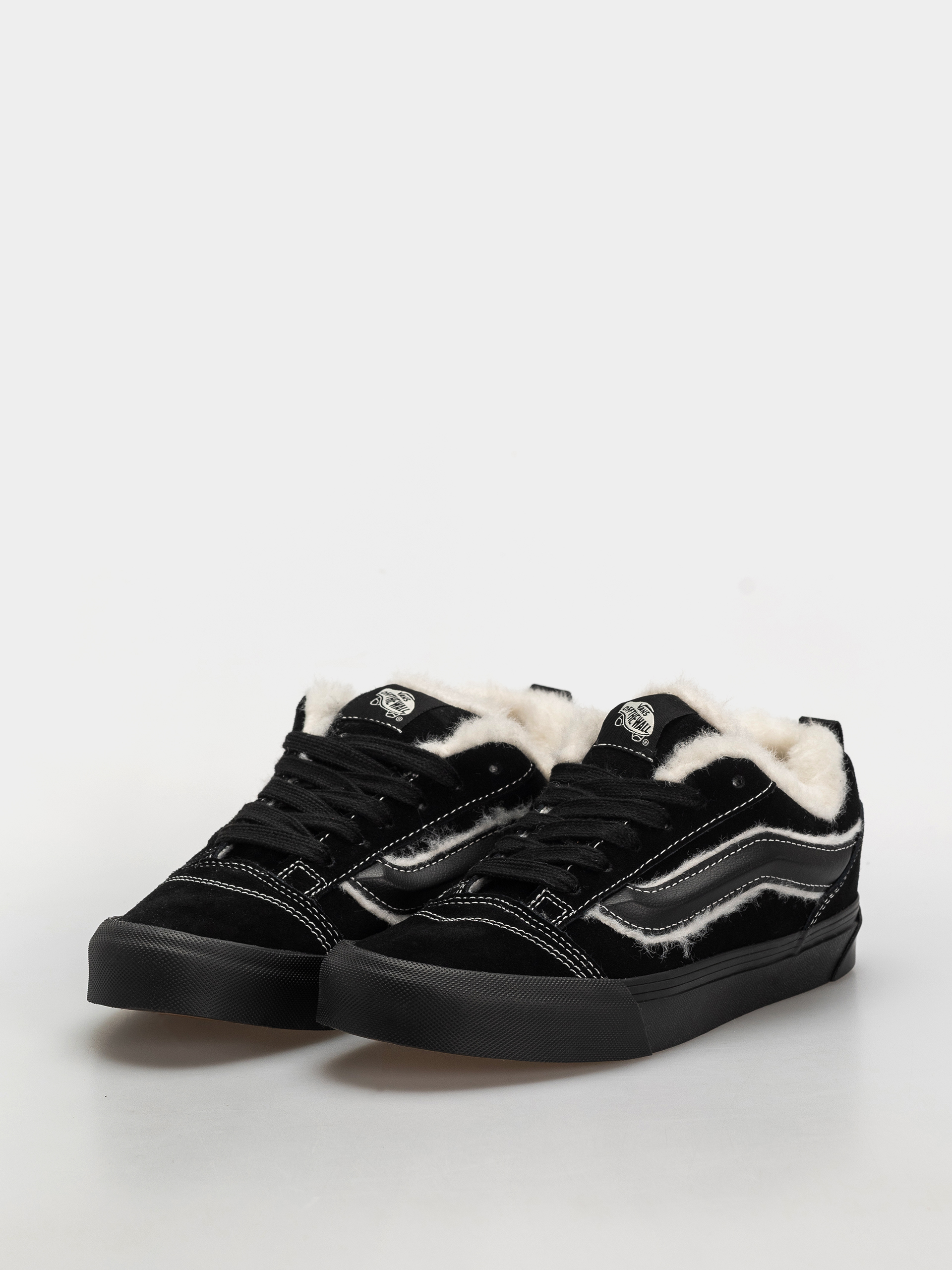 Vans Knu Skool Cipők (black)