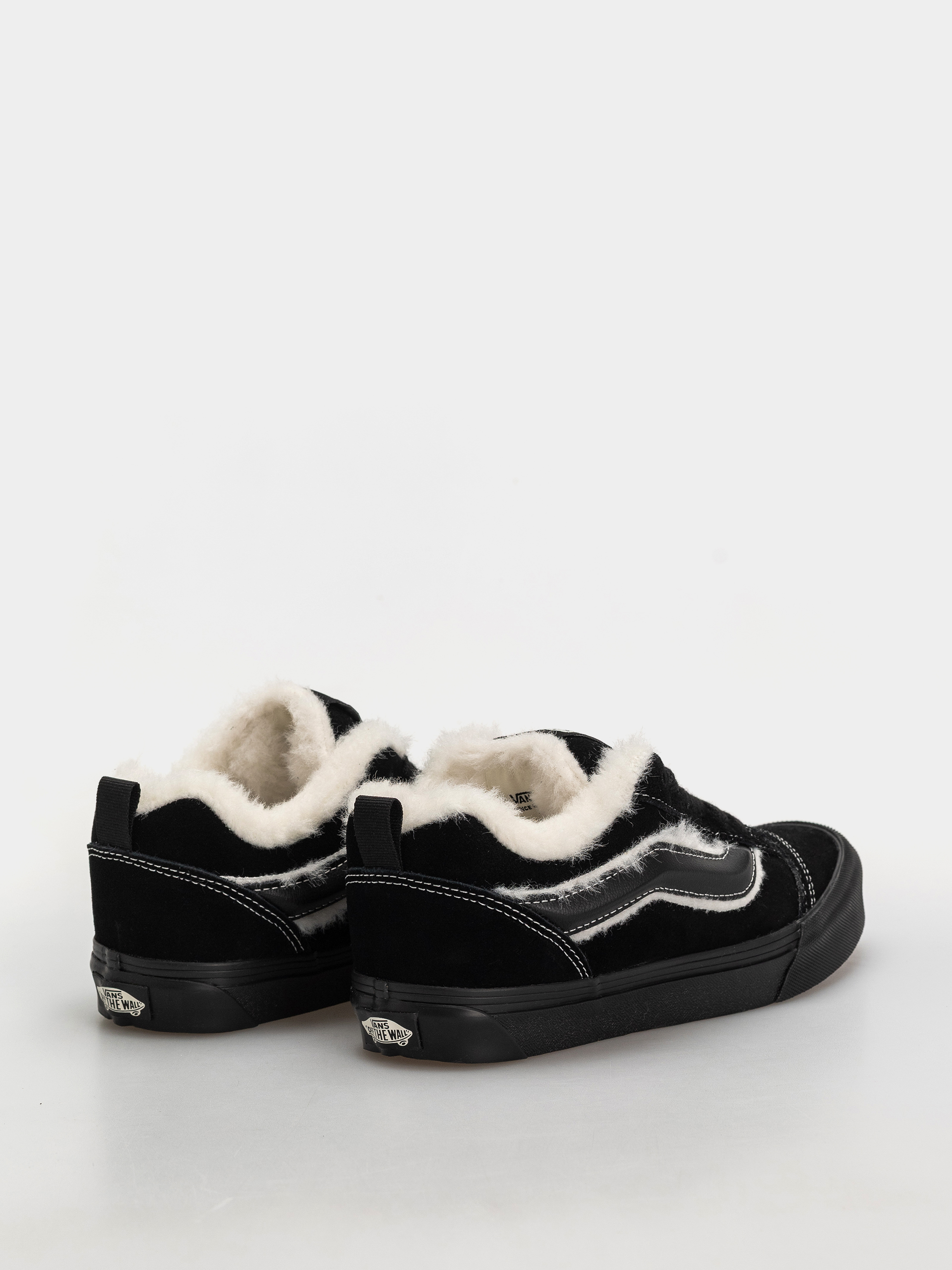 Vans Knu Skool Cipők (black)