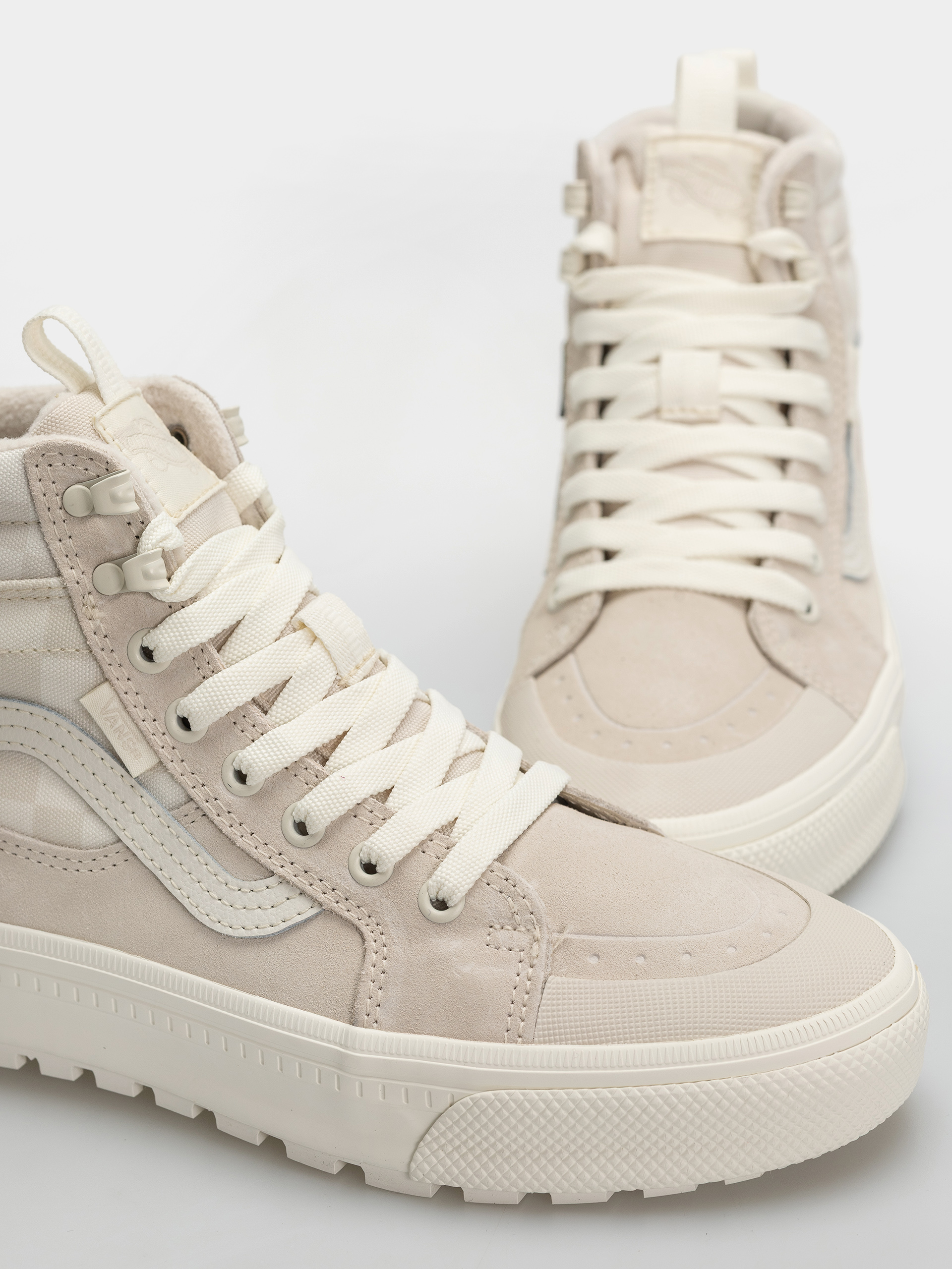 Vans Sk8 Hi Waterproof Insulated Mte Cipők (turtledove)