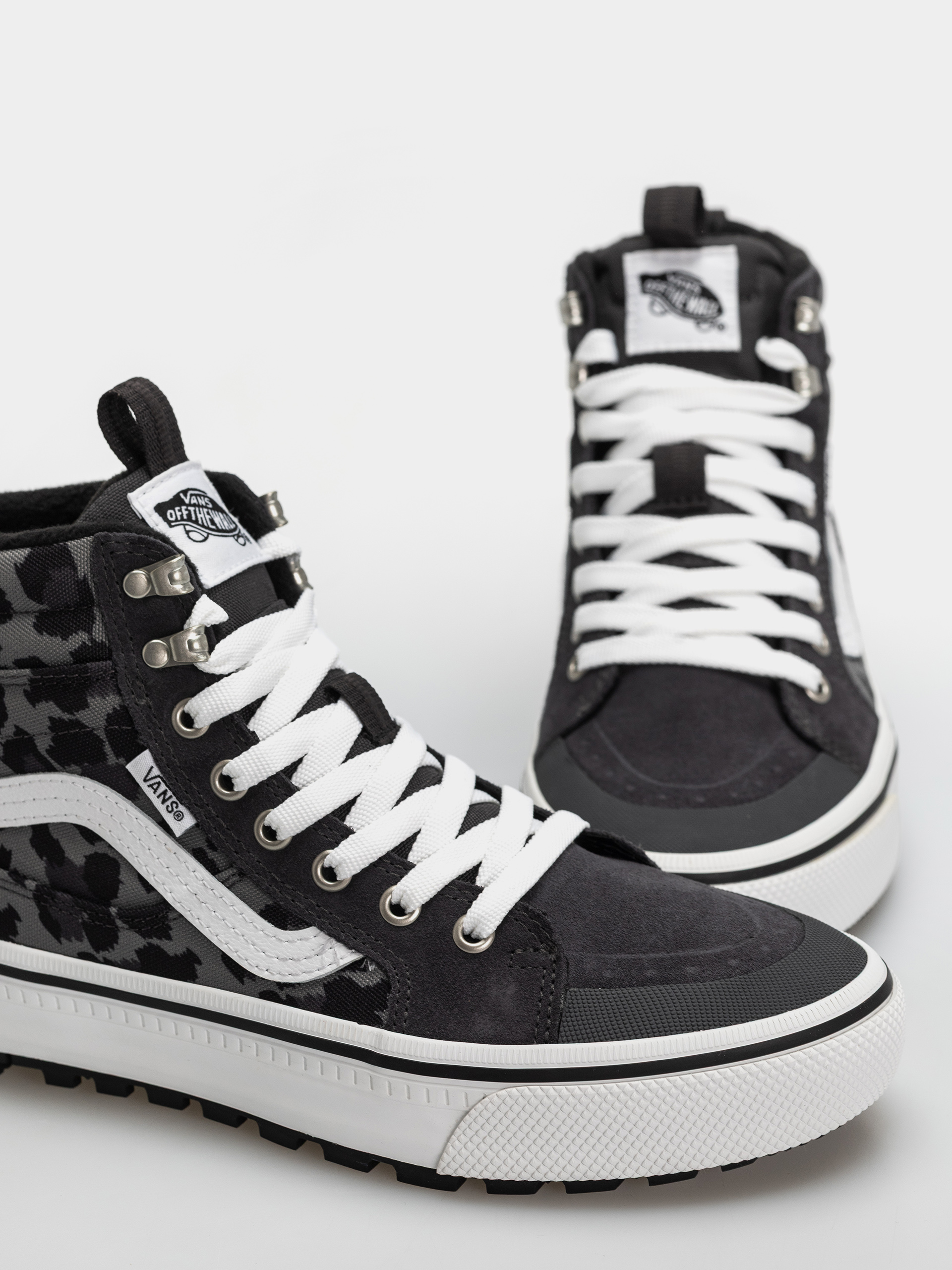 Vans Sk8 Hi Waterproof Insulated Mte Cipők (charcoal grey)