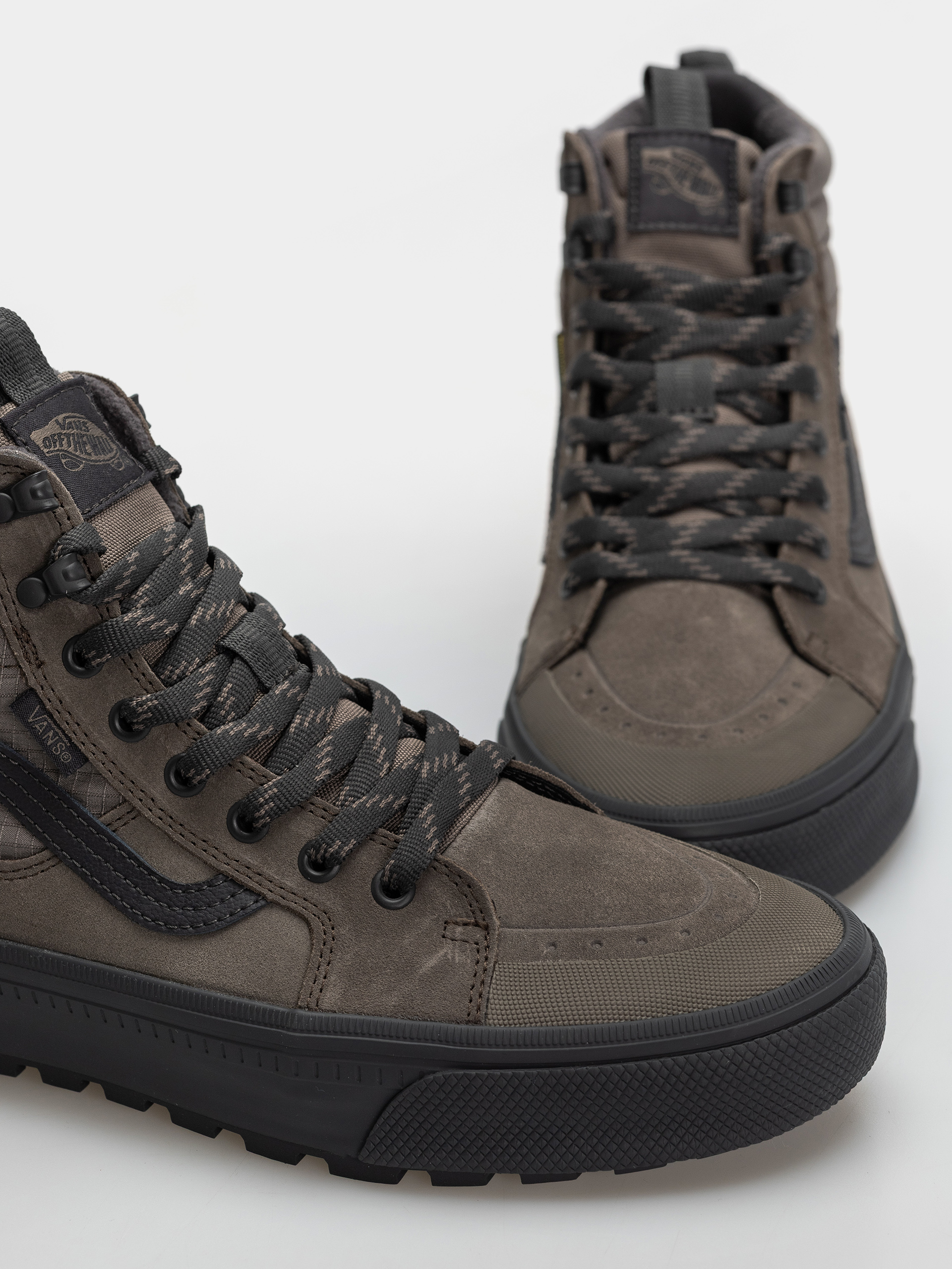 Vans Sk8 Hi Waterproof Insulated Mte Cipők (bungee cord)