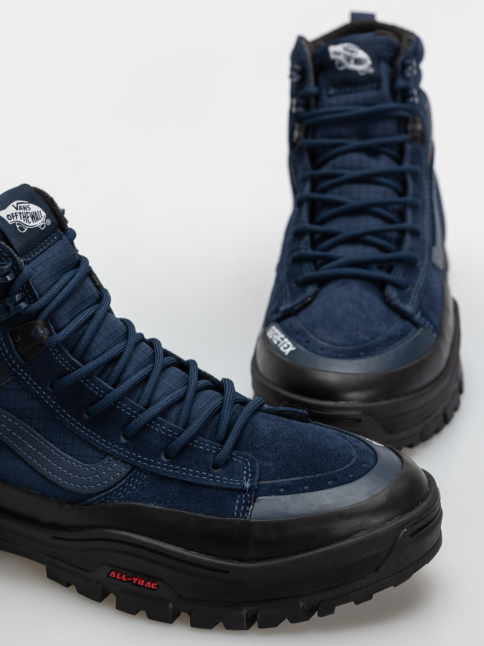 Vans Sk8 Hi Gore Tex Insulated Mte Cipők (true navy)
