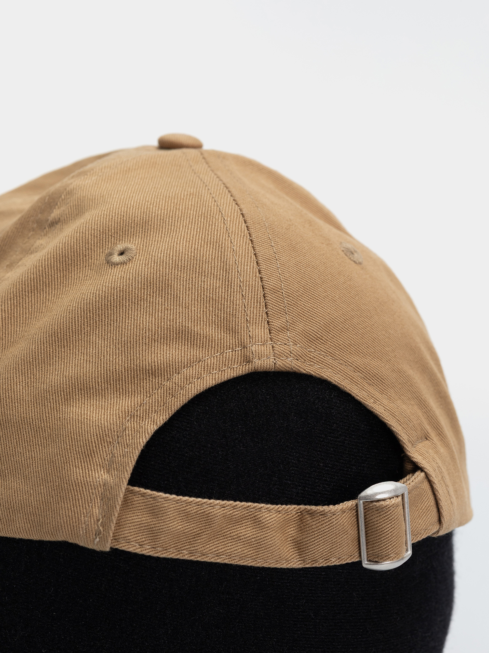 Poetic Collective Spray Baseball sapka (sand/black)