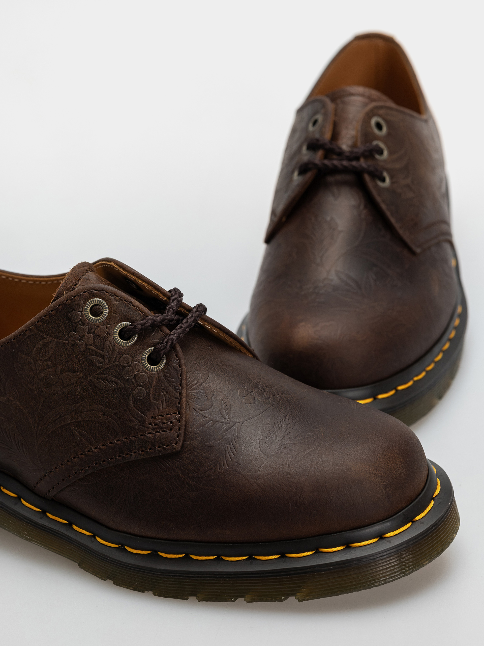 Dr. Martens 1461 Emboss Floral Wmn Cipők (dark brown)