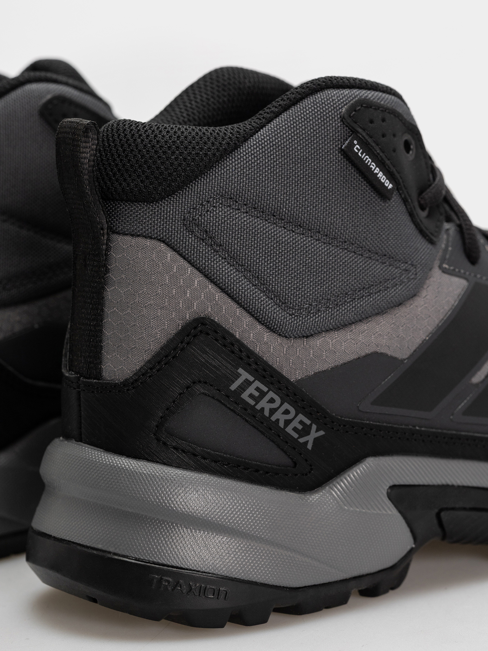 adidas Terrex Eastrail 3 M Cipők (grefou/cblack/carbon)