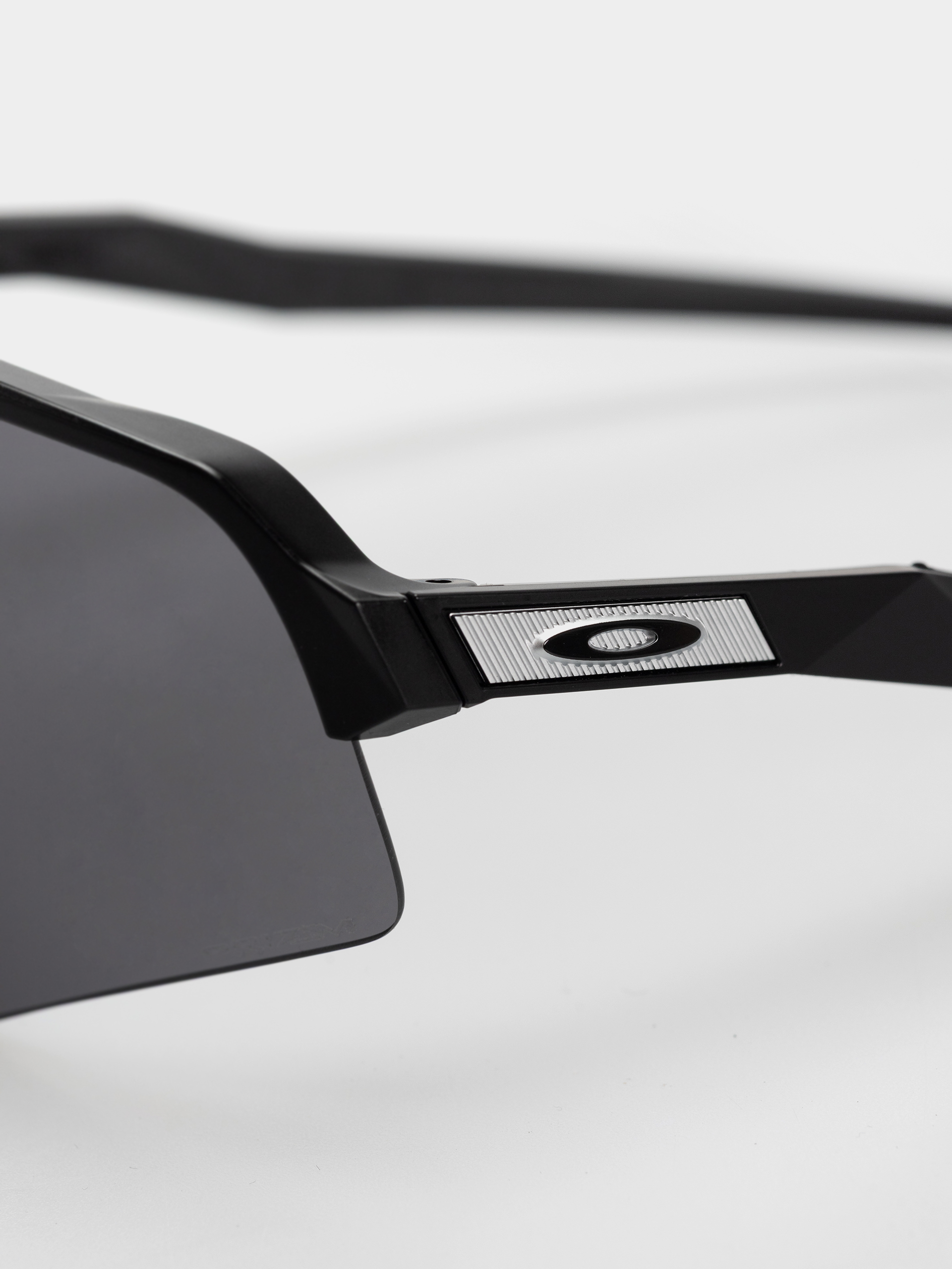 Oakley Sutro Lite Sweep Napszemüvegek (matte black/prizm grey)