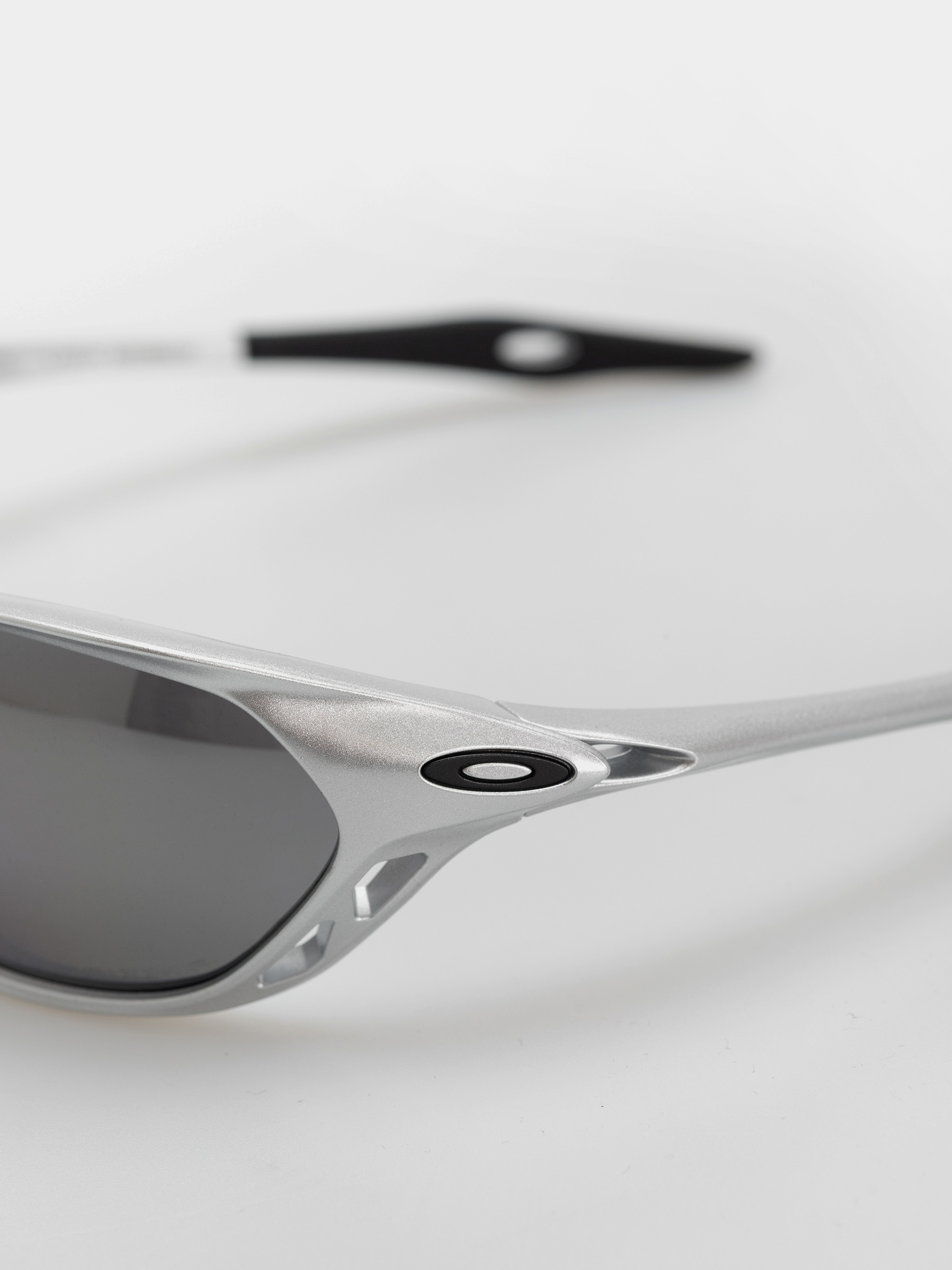 Oakley Cage Jacket Napszemüvegek (x-silver/prizm black polarized)