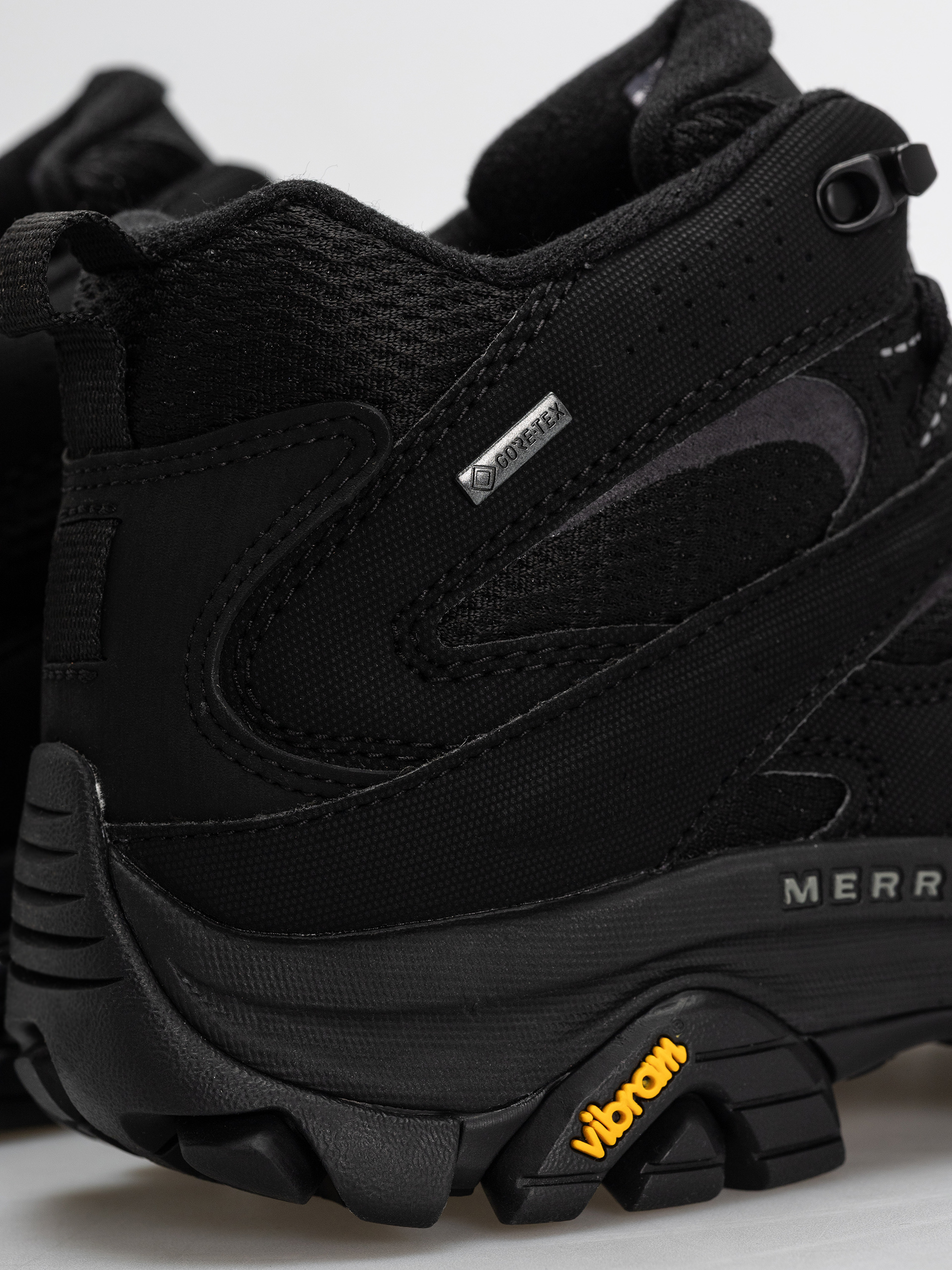 Merrell Moab 3 Syn Mid Cipők (triple black)