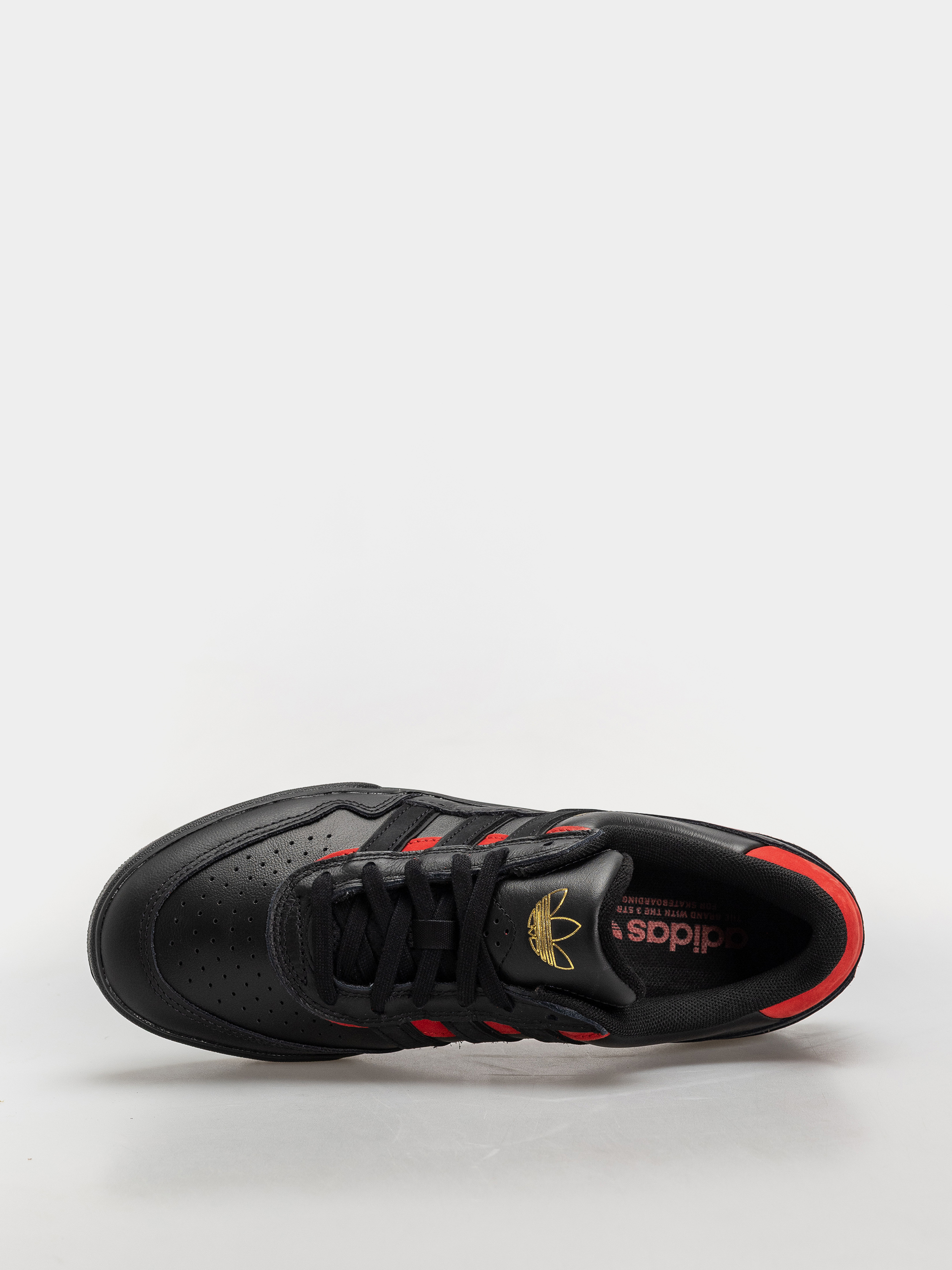 adidas Tyshawn II Cipők (cblack/cblack/betsca)