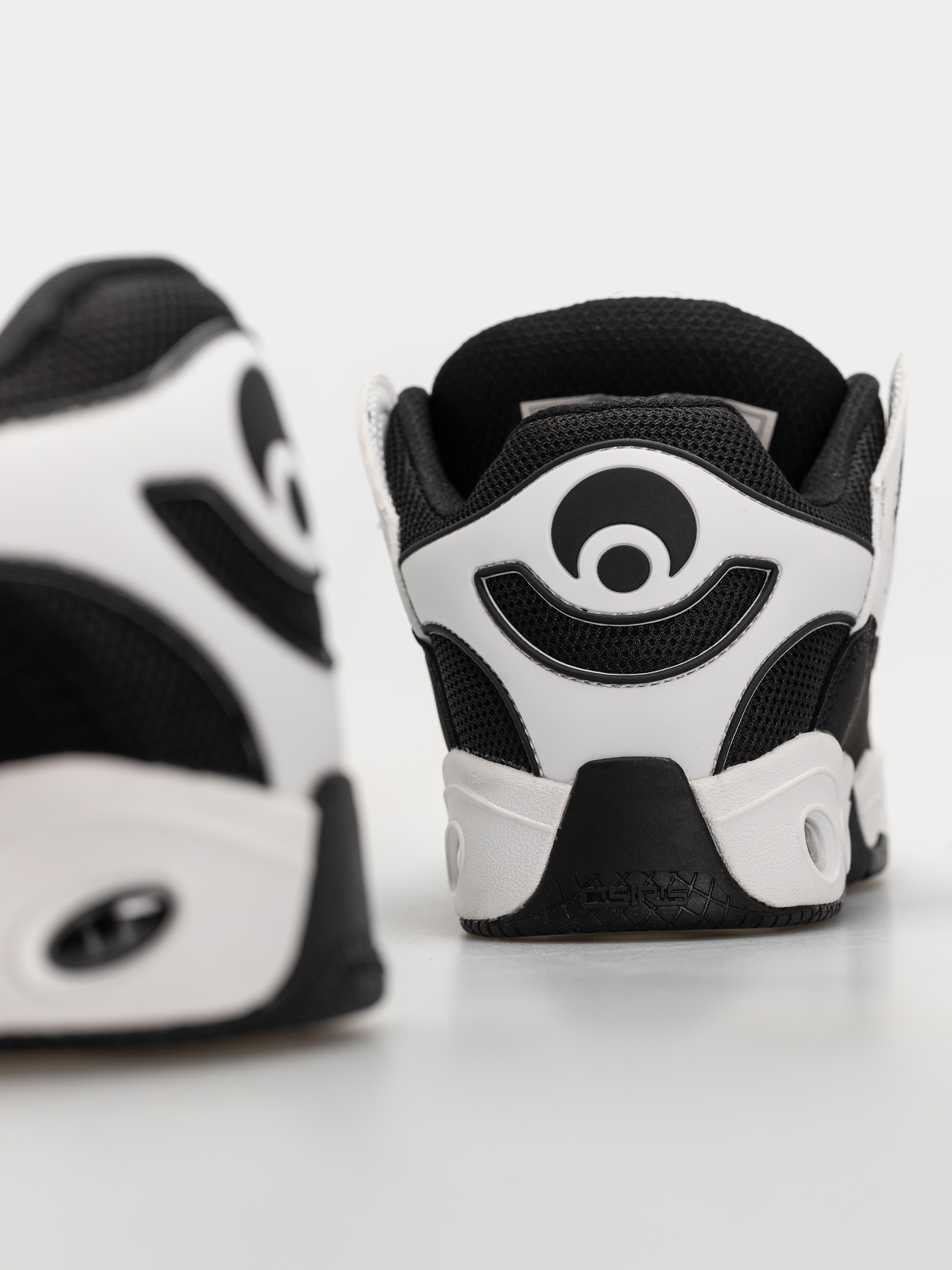 Osiris D3 OG Cipők (black/white/zigzag)