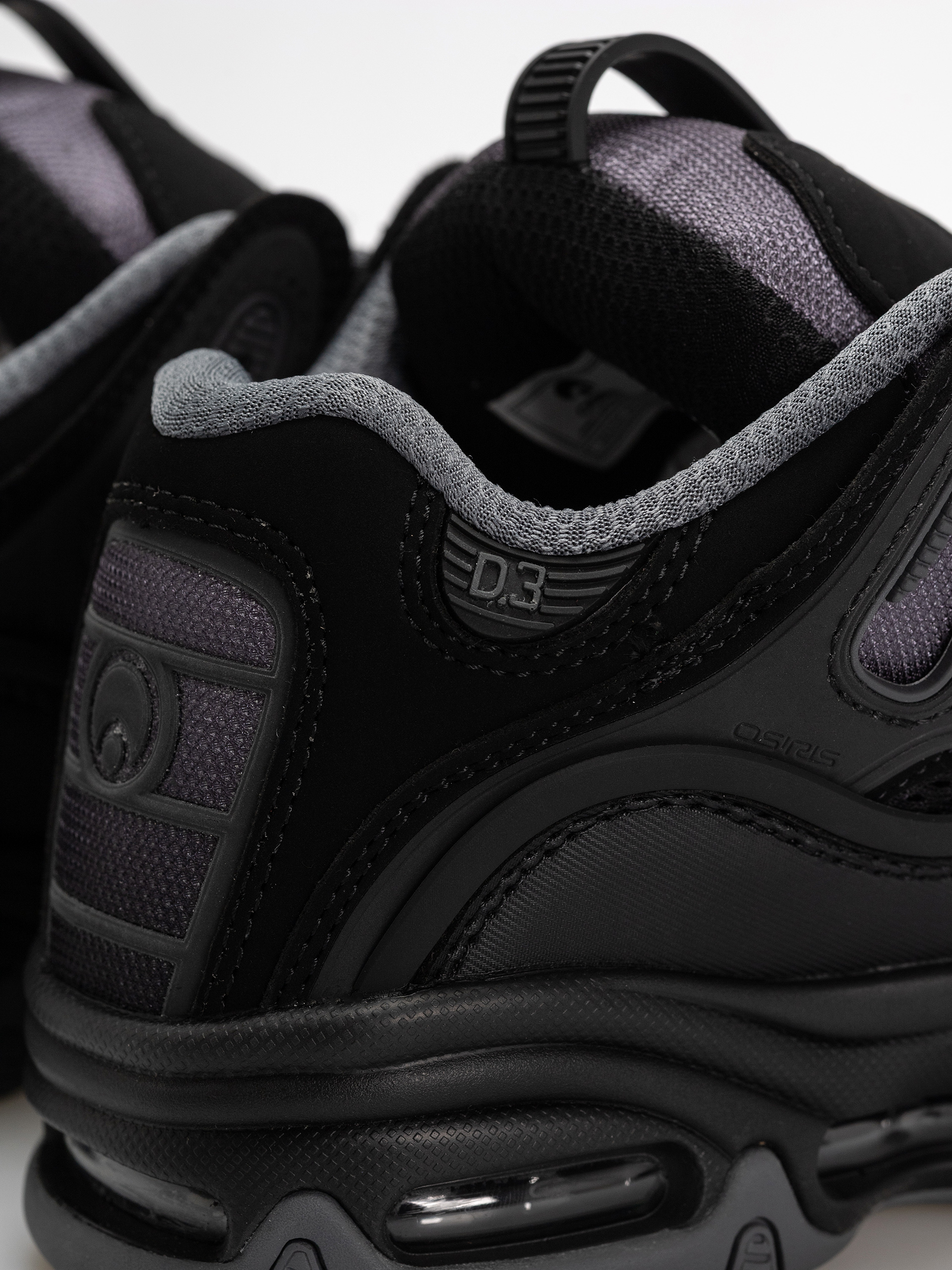 Cipők Osiris D3 2001 (black/charcoal/zigzag)