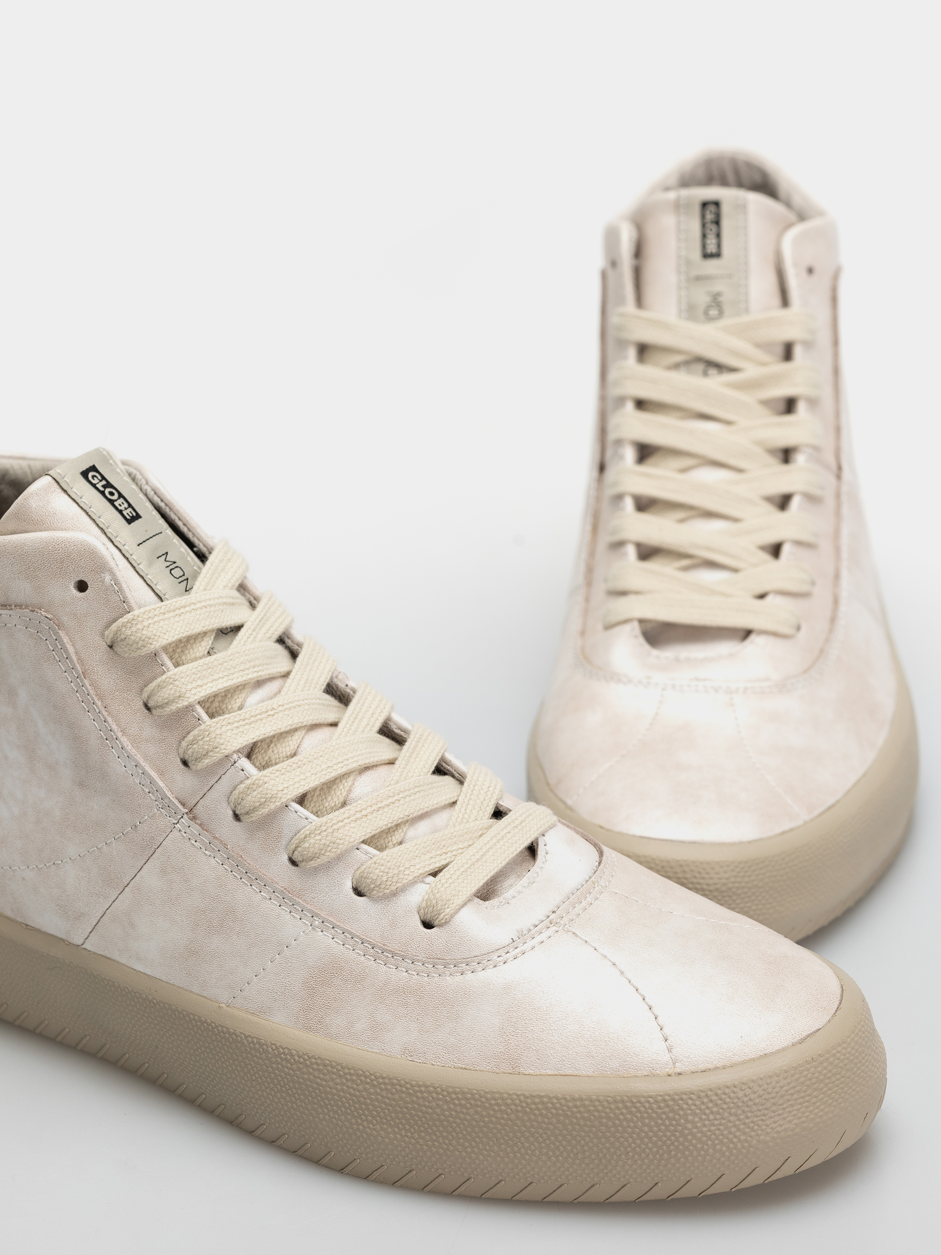 Cipők Globe Melbek High (white pearlized/montano)