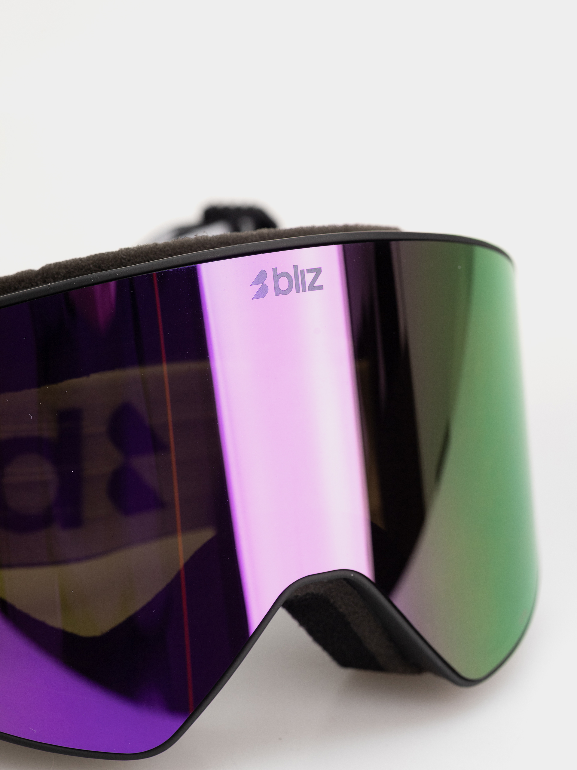 Snowboard szemüveg Bliz Flow (matte black/brown w purple multi)