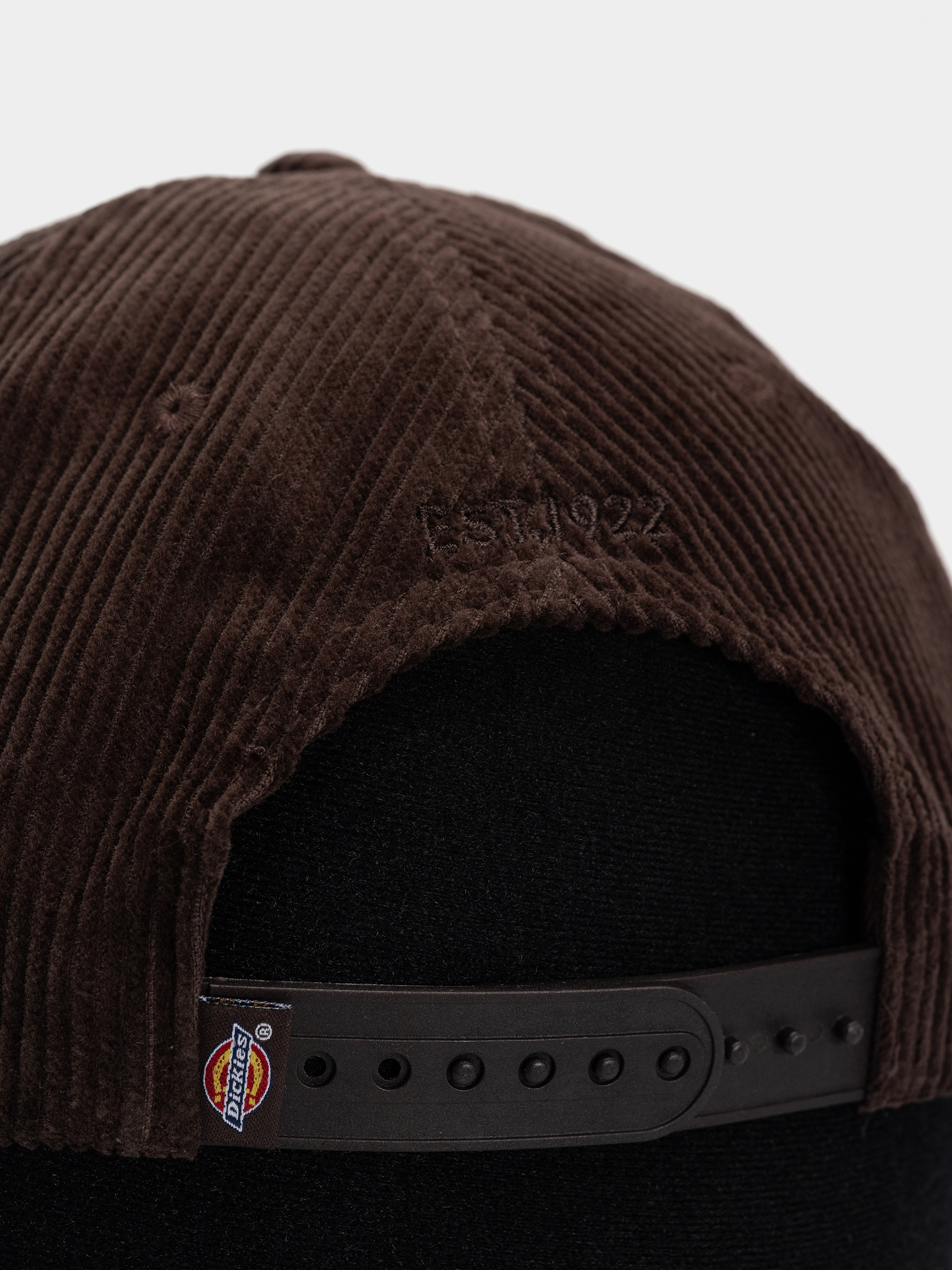 Dickies Hardwick Corduroy Baseball sapka (chocolate brown)