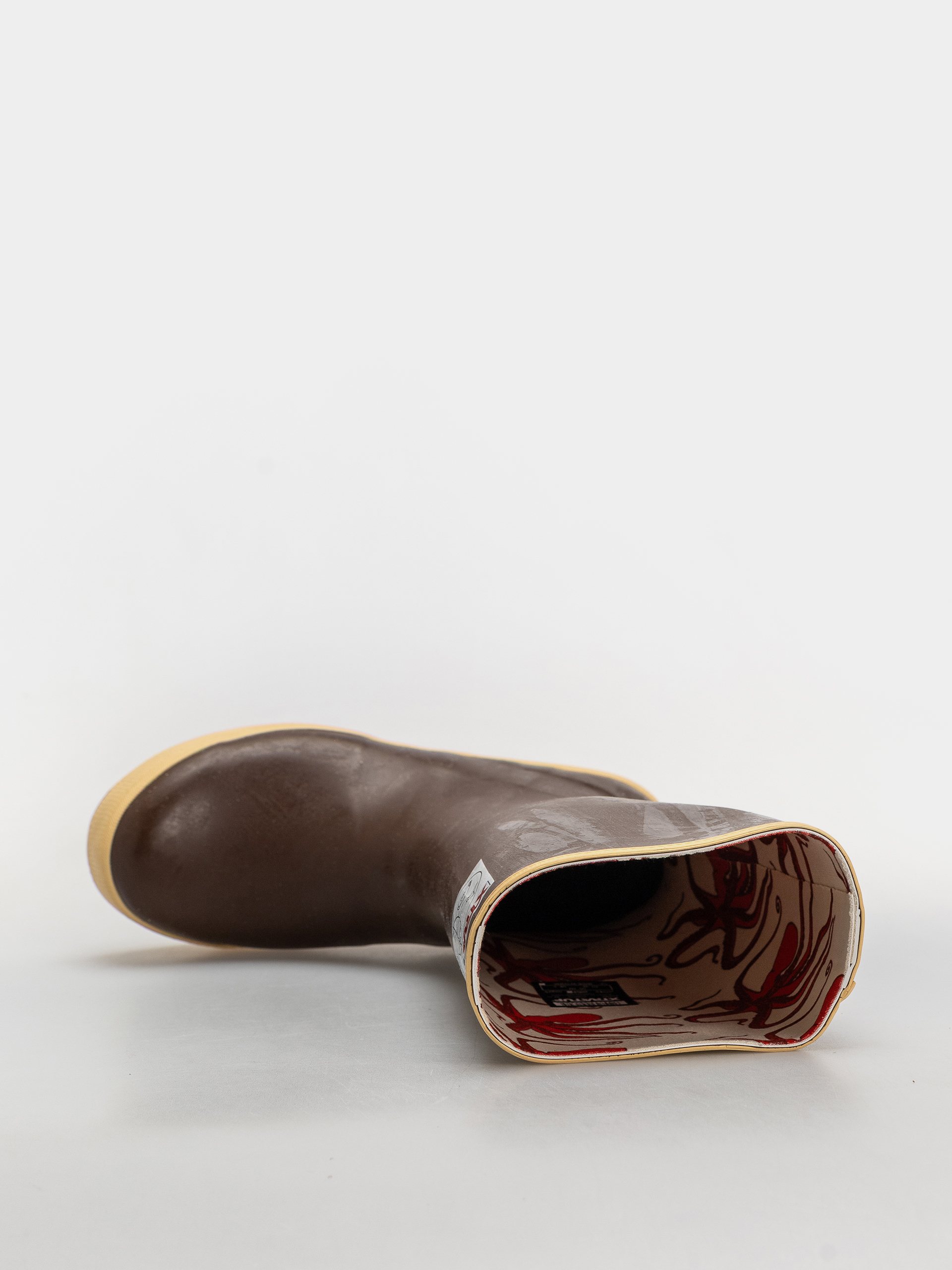 Cipők Xtratuf Salmon Sisters 15 Legacy Boot Wmn (chocolate octopus)