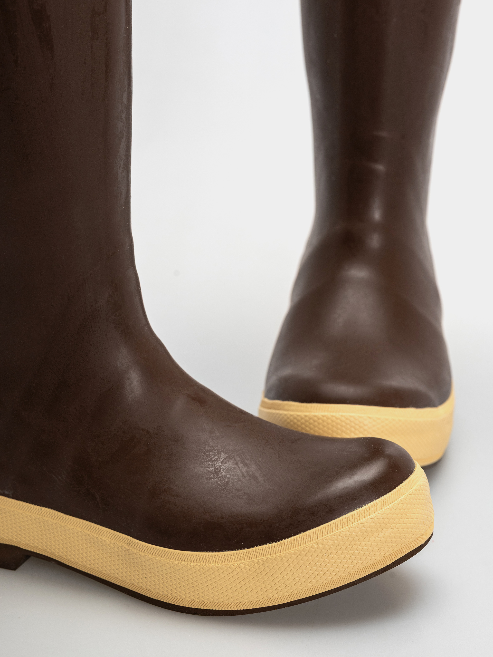 Cipők Xtratuf Salmon Sisters 15 Legacy Boot Wmn (chocolate octopus)