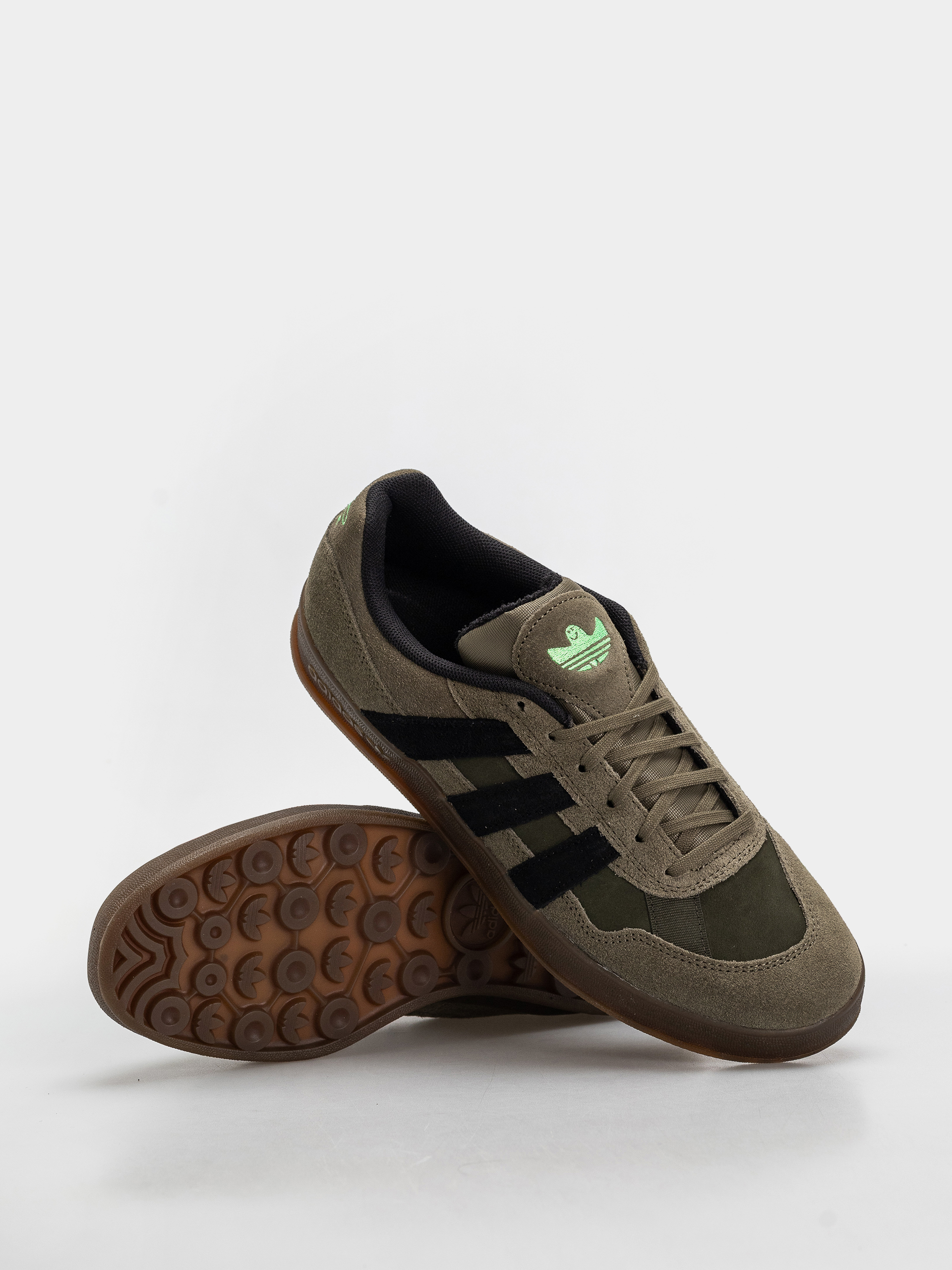 adidas Aloha Super Cipők (olistr/cblack/gum5)