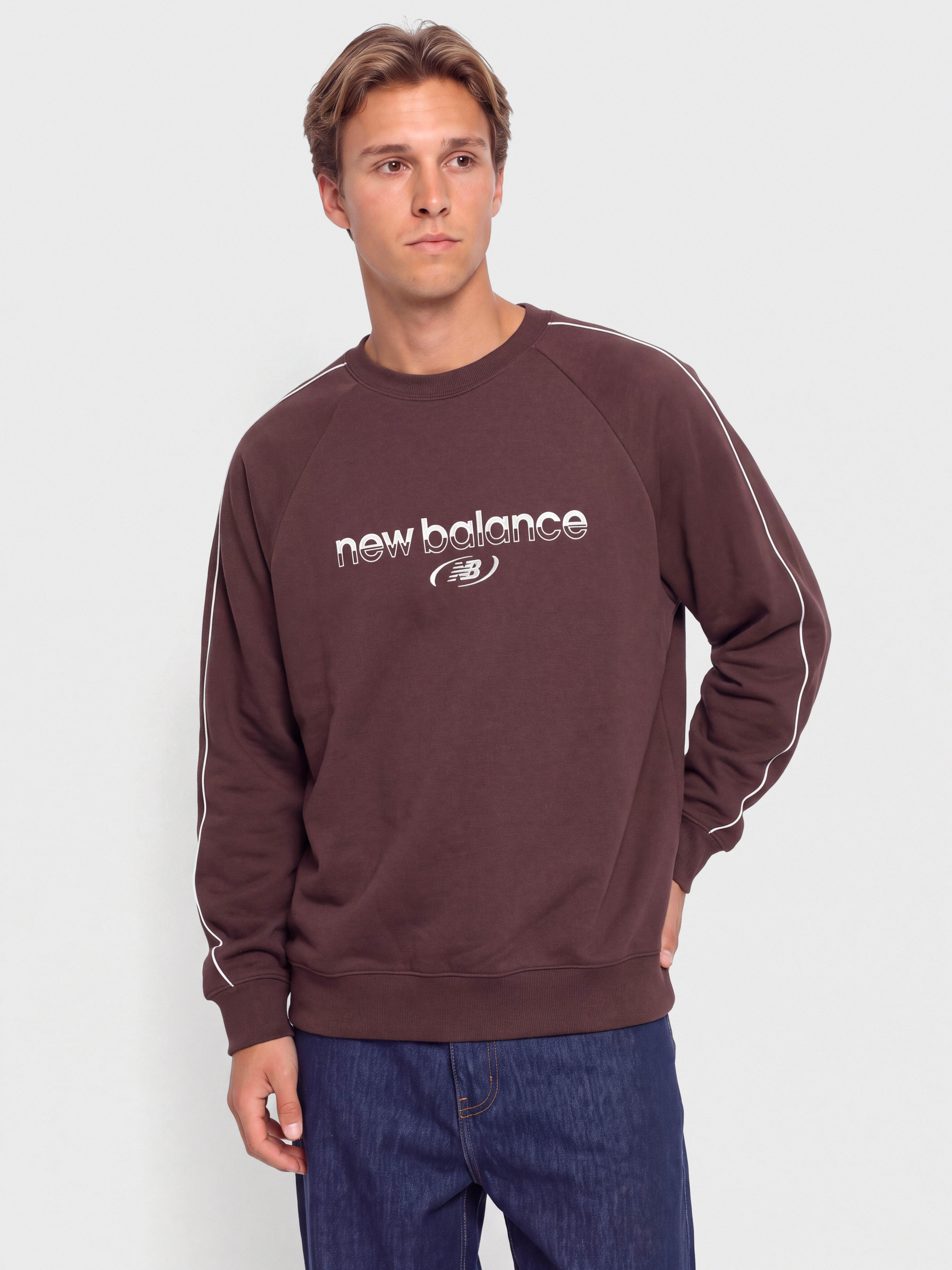 New Balance Trackside French Terry Pulóver (cherry leather)