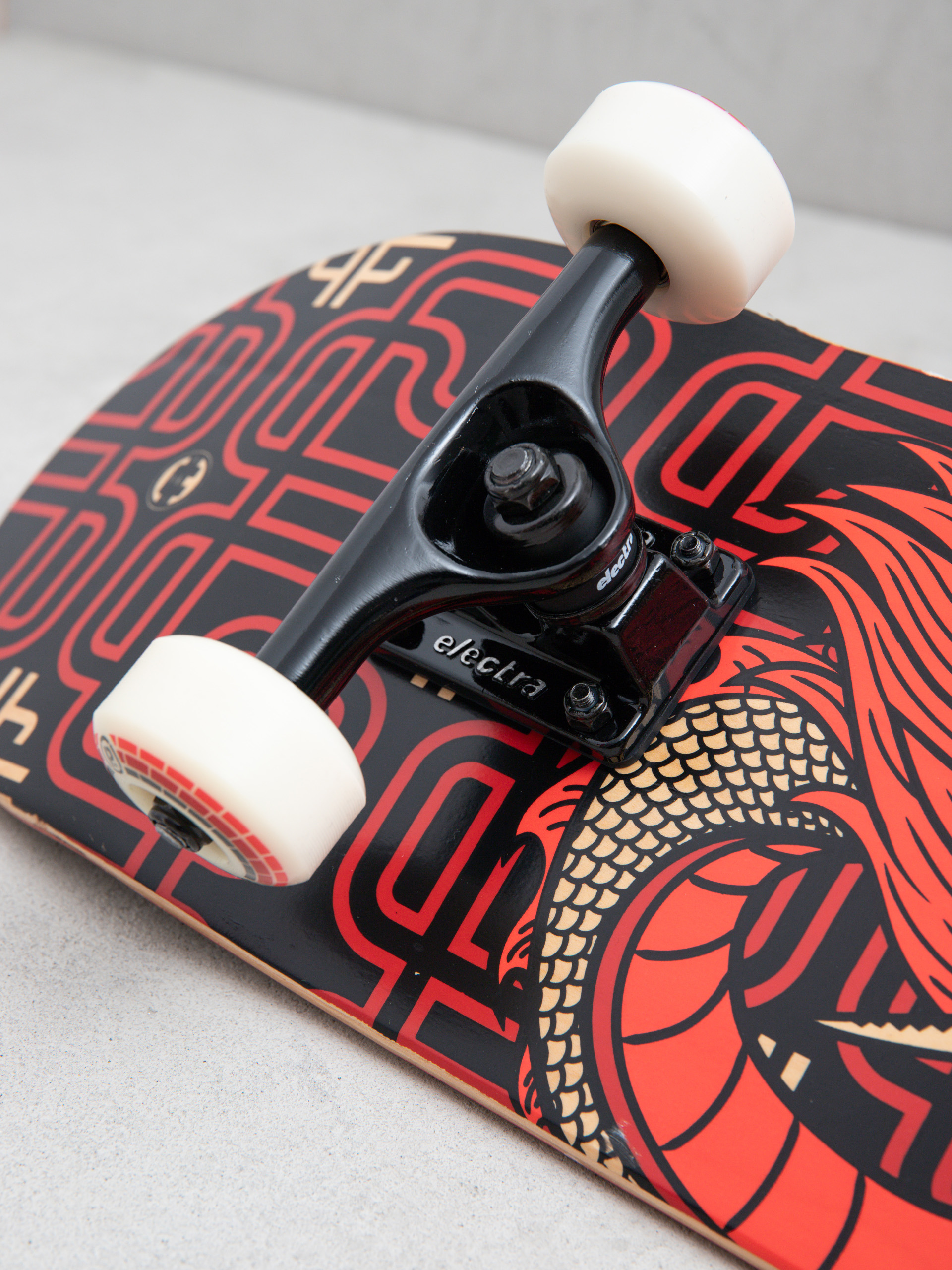 Cartel Skateboards Draak Komplett gördeszka (red)