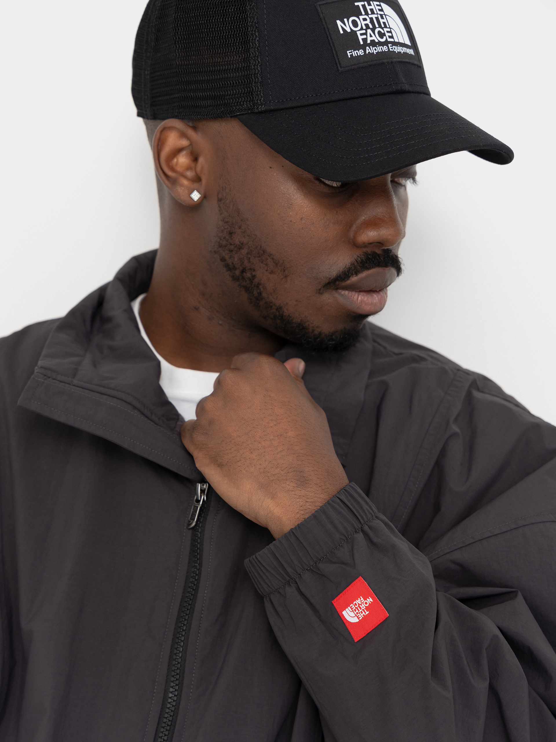 Dzseki The North Face Red Box Nylon Fleece Lined (obsidian)