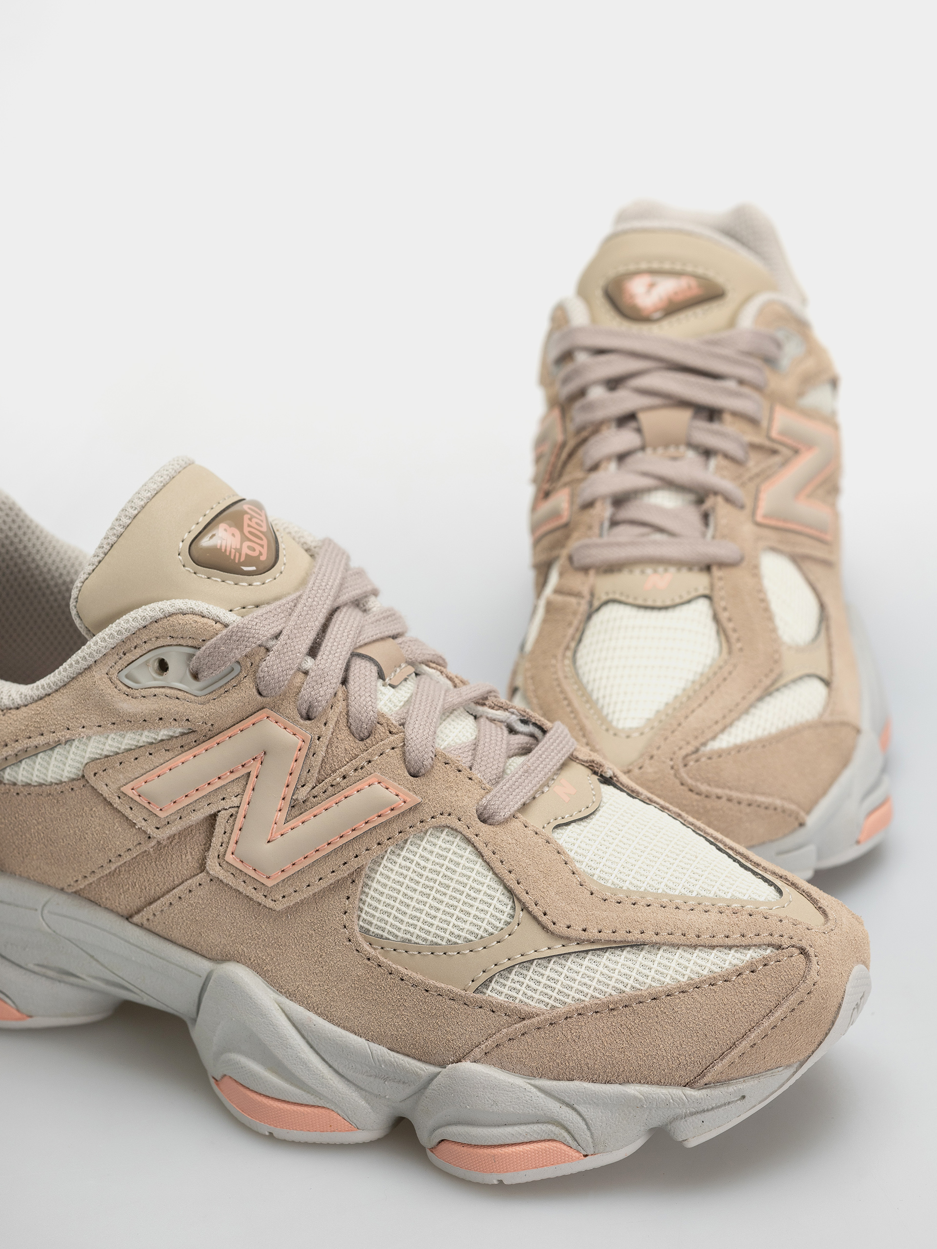 New Balance 9060 JR Cipők (mindful grey/pink lemonade)