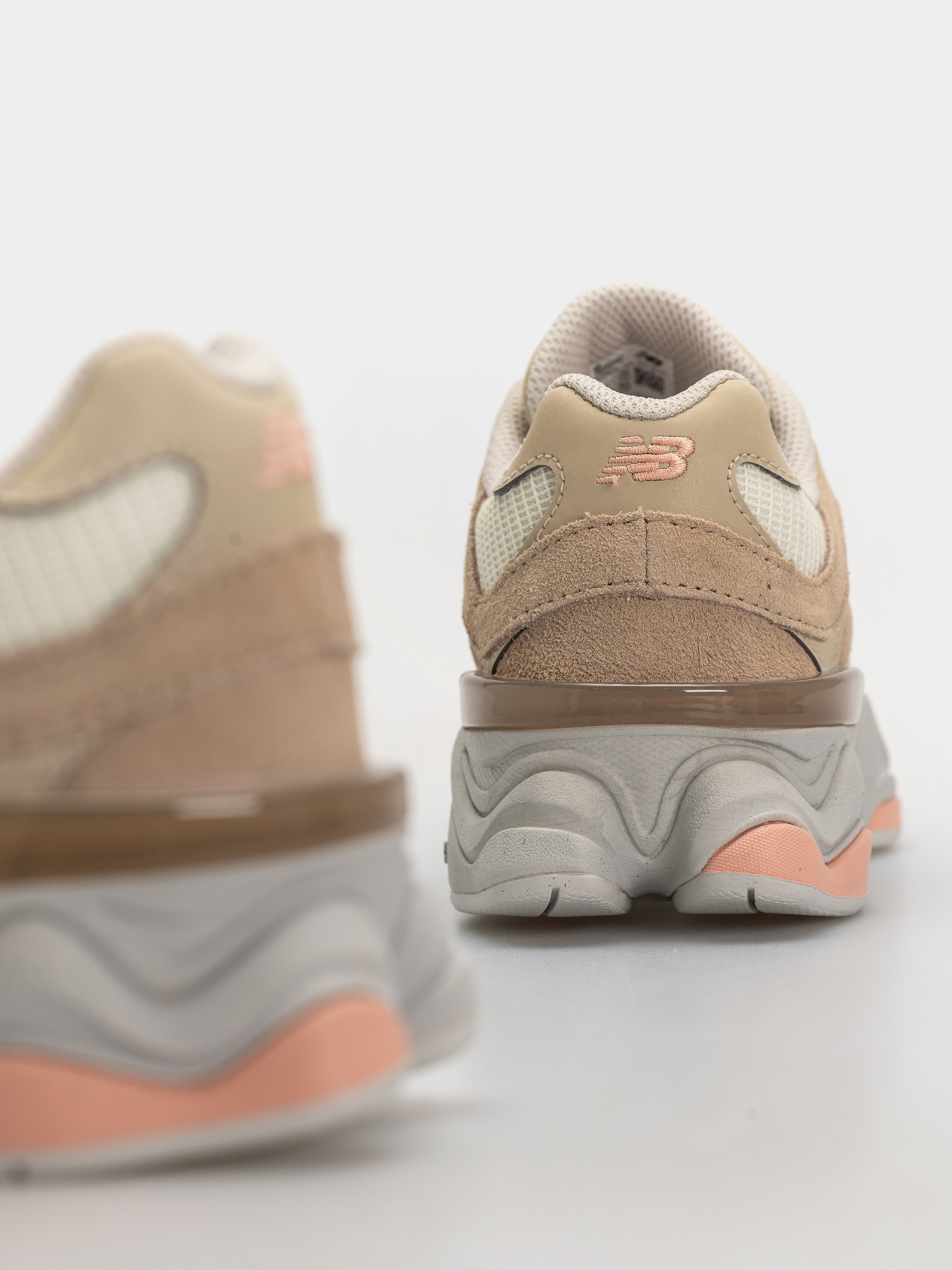 New Balance 9060 JR Cipők (mindful grey/pink lemonade)
