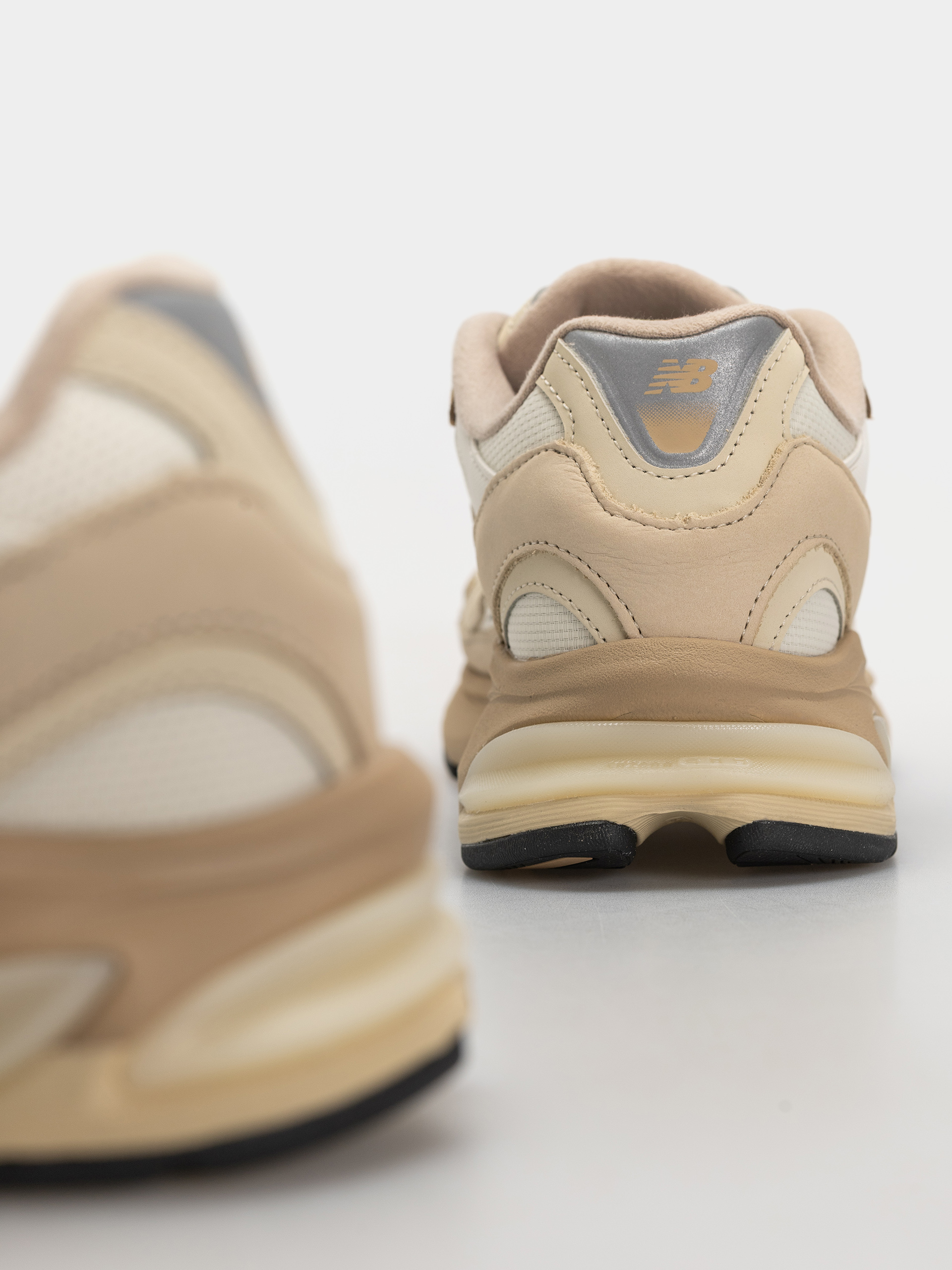 New Balance 2010 Cipők (sandstone/bone)