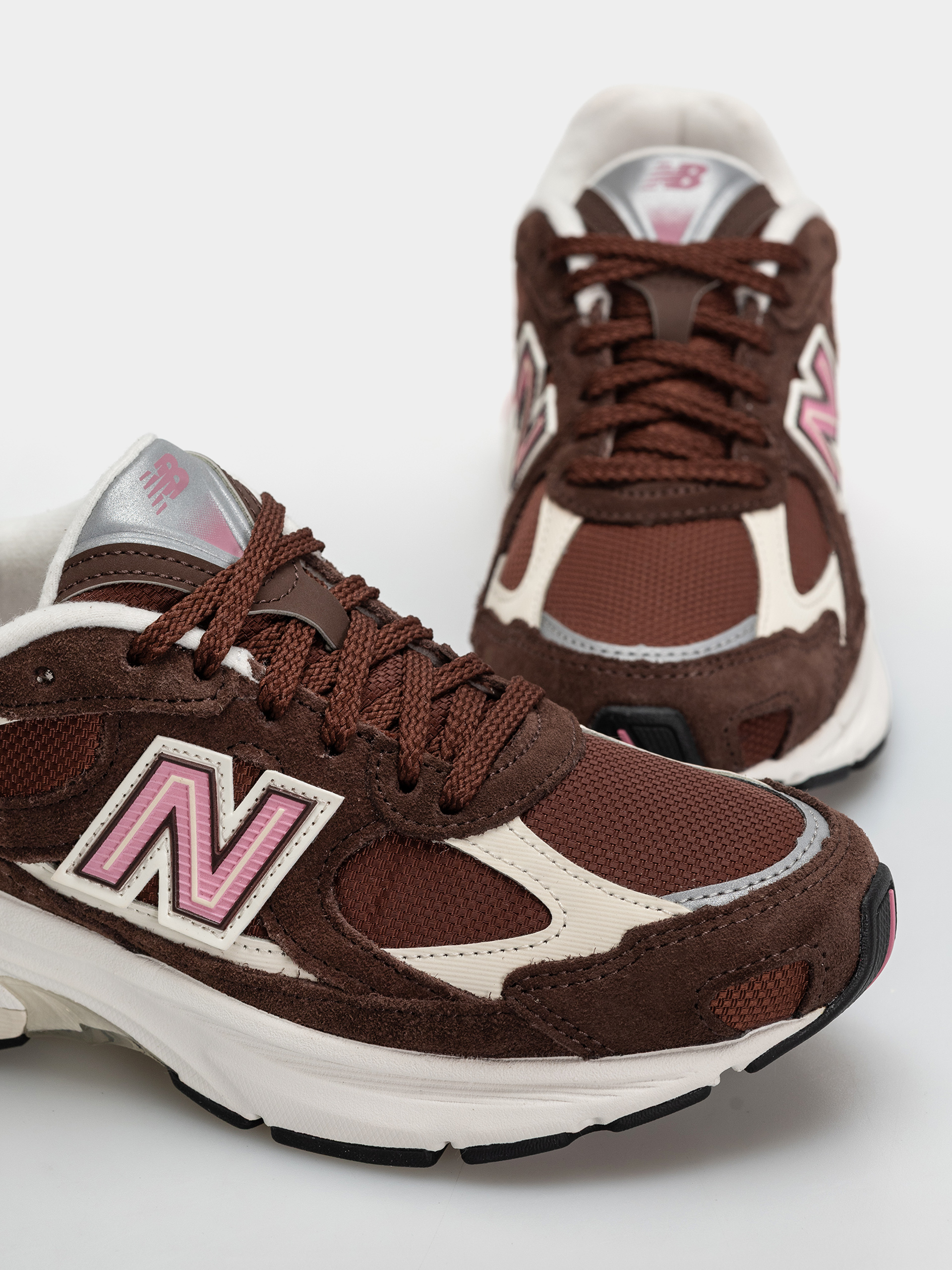 New Balance 2010 Cipők (pumpernickel/pink eraser)