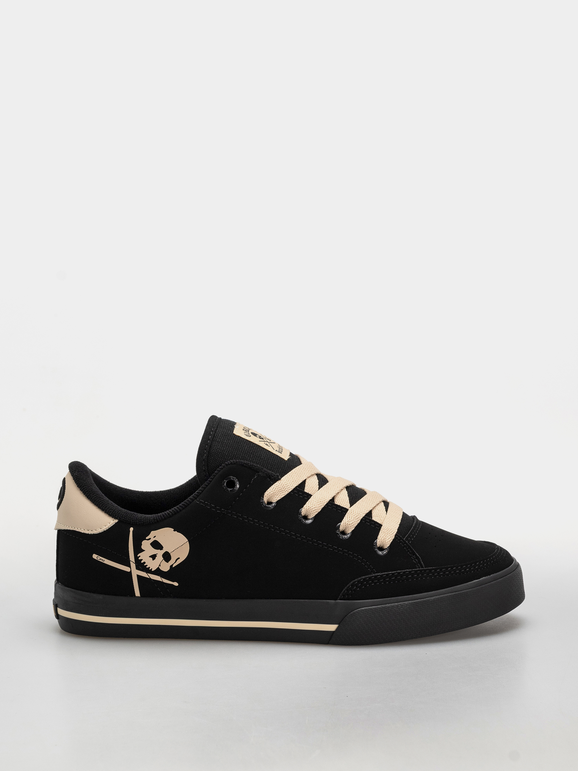 Cipu0151k Circa Buckler Sk (black sand)