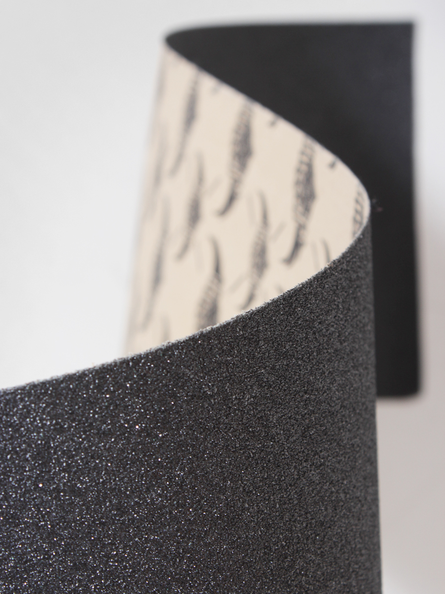 Jessup 01 Smirgli (black)