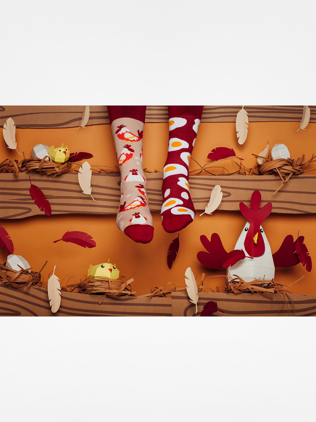 Many Mornings Egg And Chicken Zokni (red/sand)