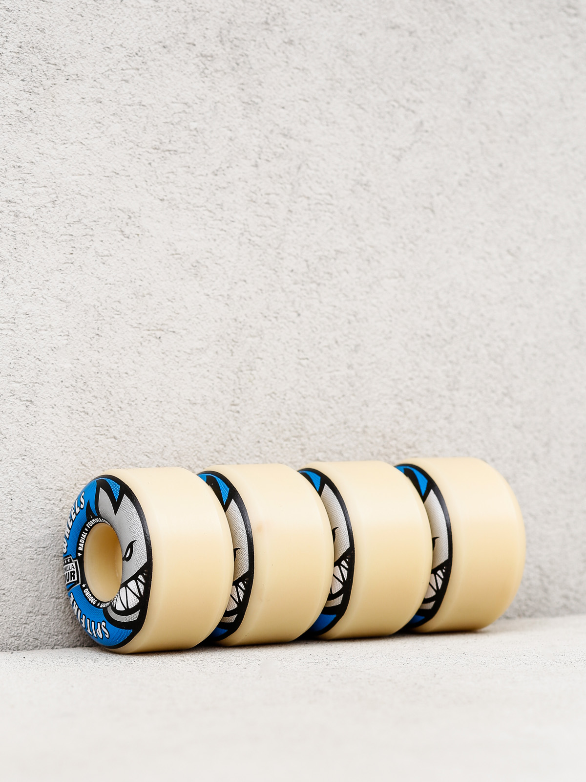 Kerekek Spitfire Formula Four 99 Duro Radials (blue/white)