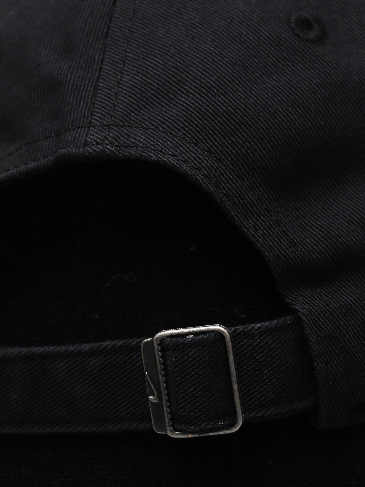 Baseball sapka Nike Sportswear Heritage 86 ZD Wmn (black/white)