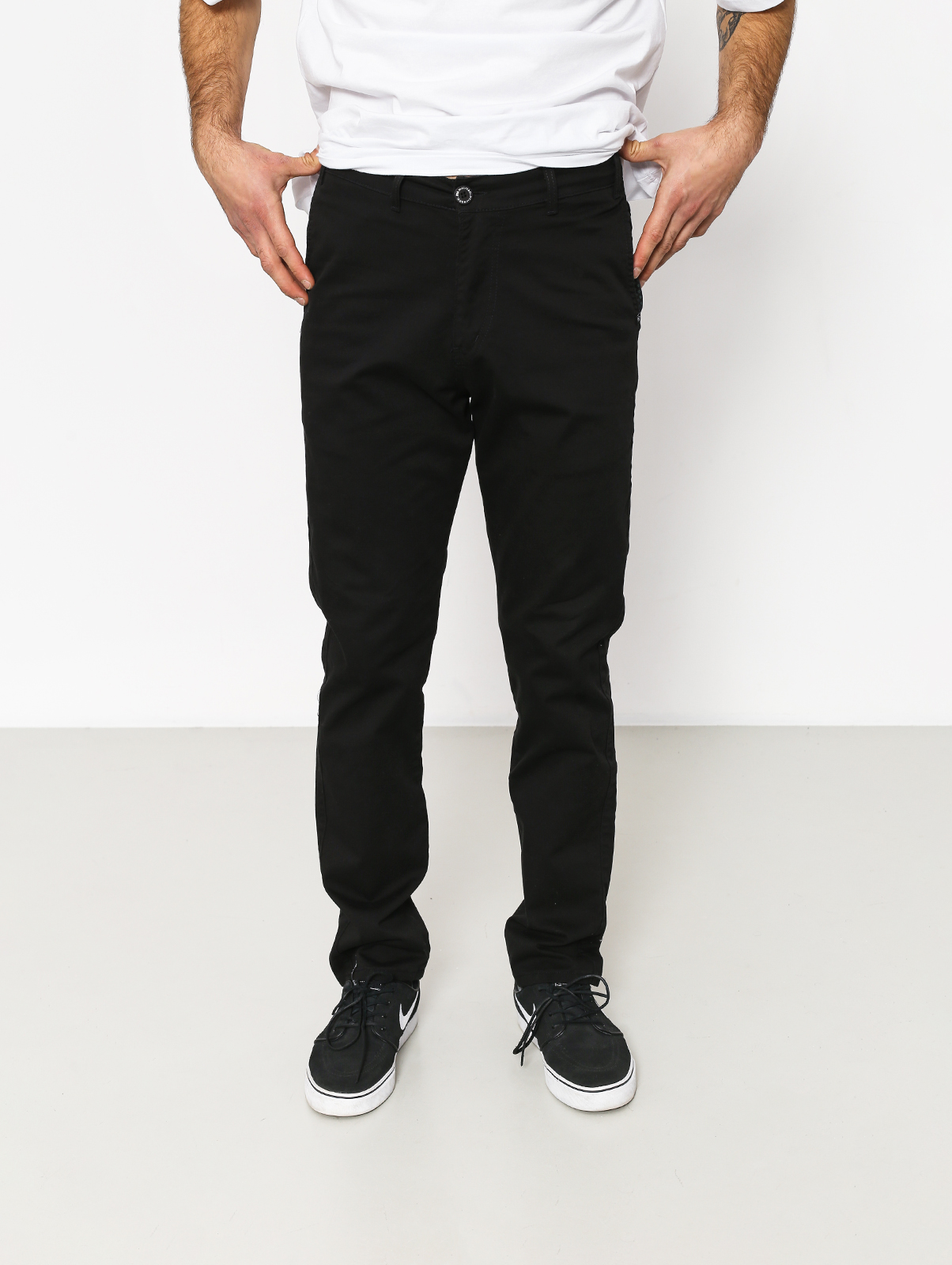 Kisnadrág Malita Chino Low Stride (black)